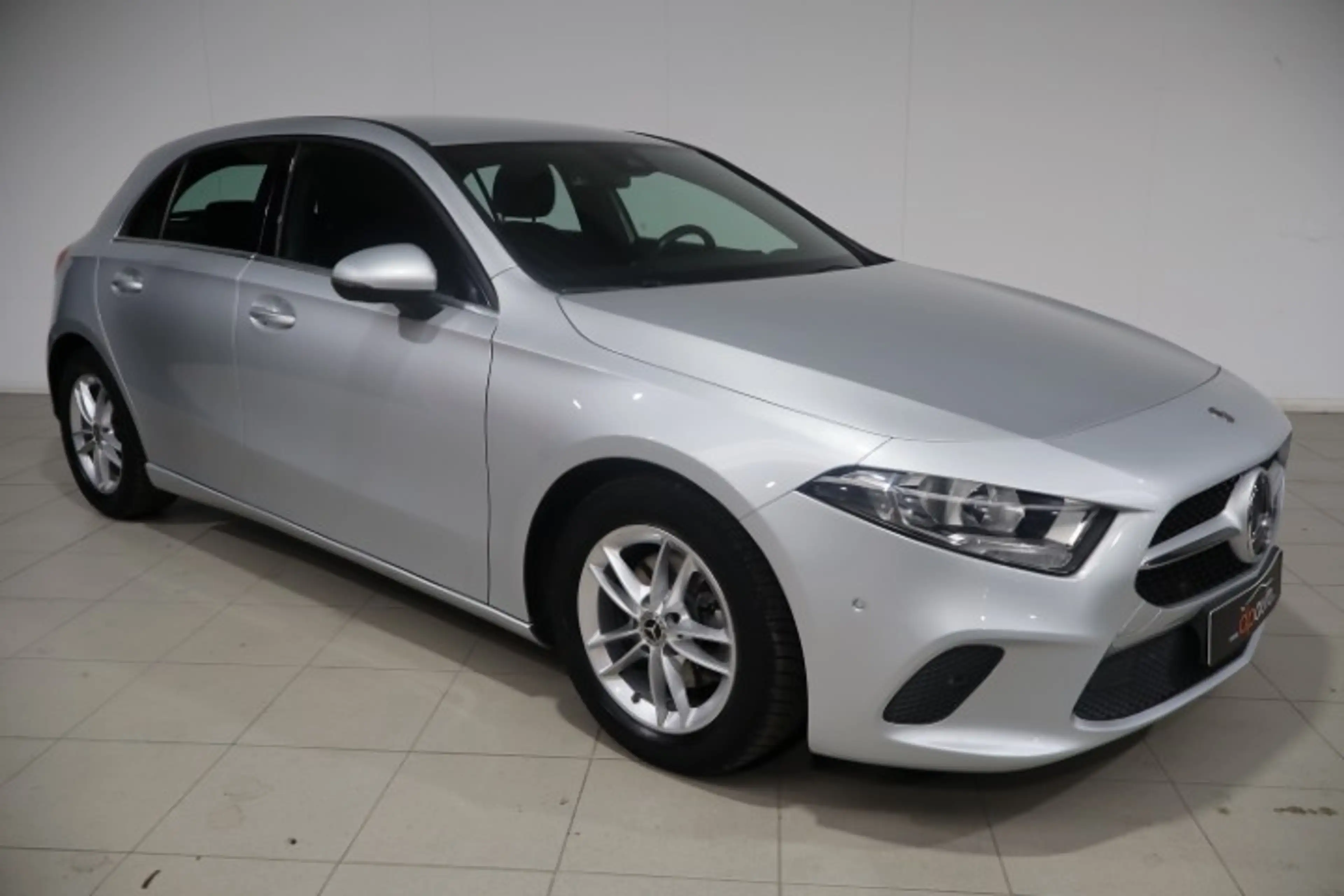 Mercedes-Benz A 180 A 180 d Launch Edition — photo 2