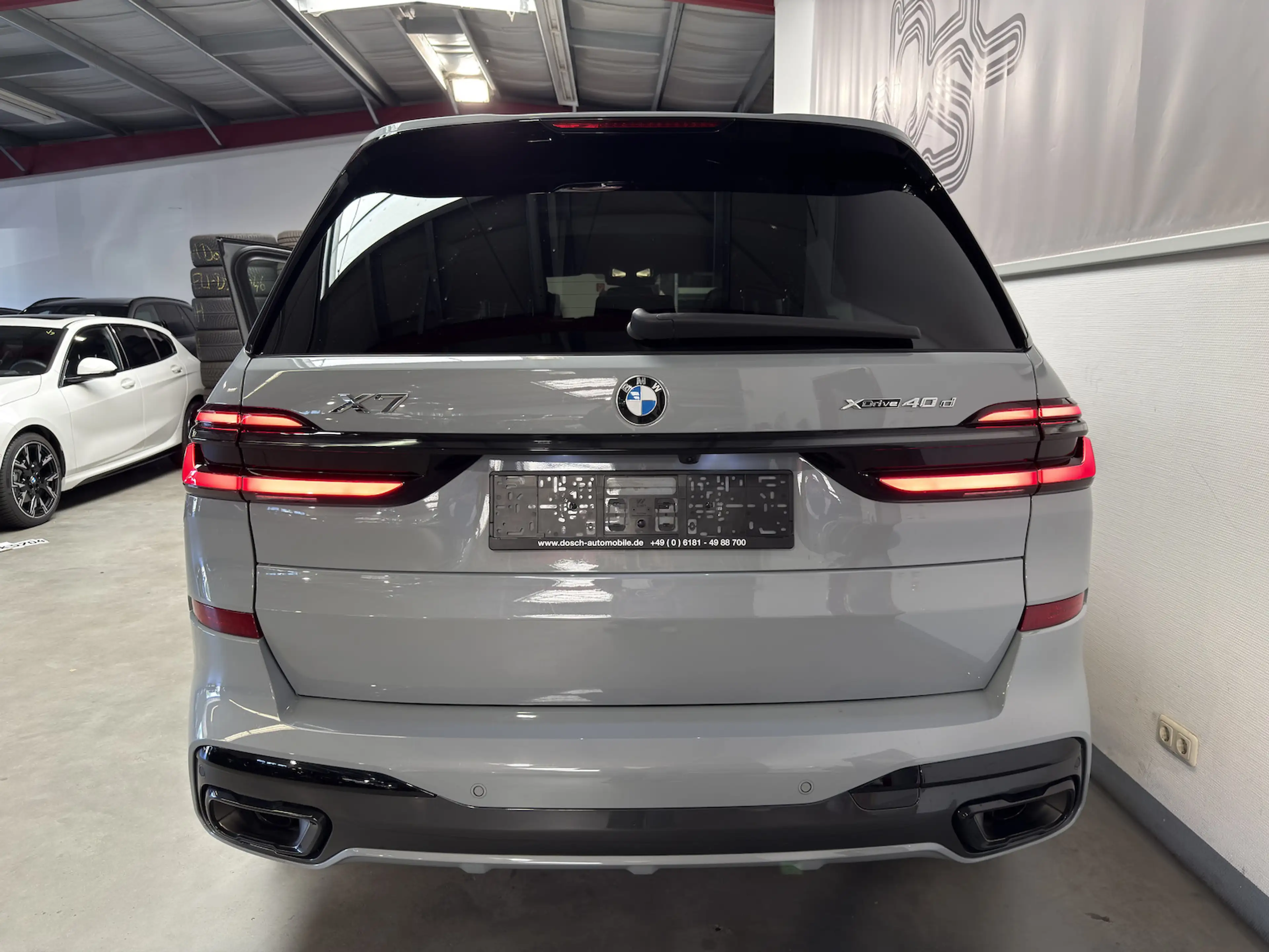 BMW X7 xDr. 40d M Sport/ICONIC/Sky Lounge/7-Sitz/AHK — photo 15