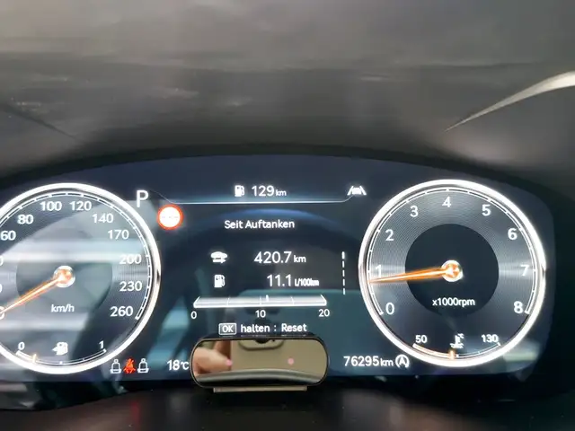 Genesis G70 view 7