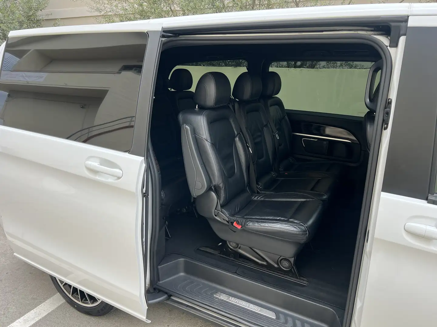 Mercedes-Benz V 300 Premium - 2