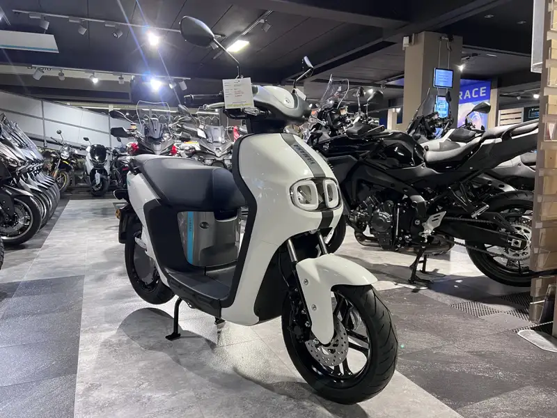 Yamaha NEOs 50 - foto 7