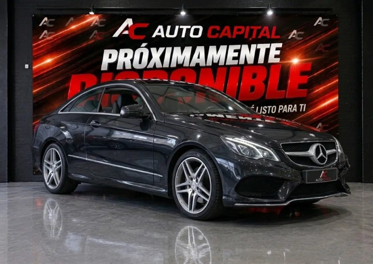 Mercedes-Benz E 250 Coupé Aut. Gris - 1