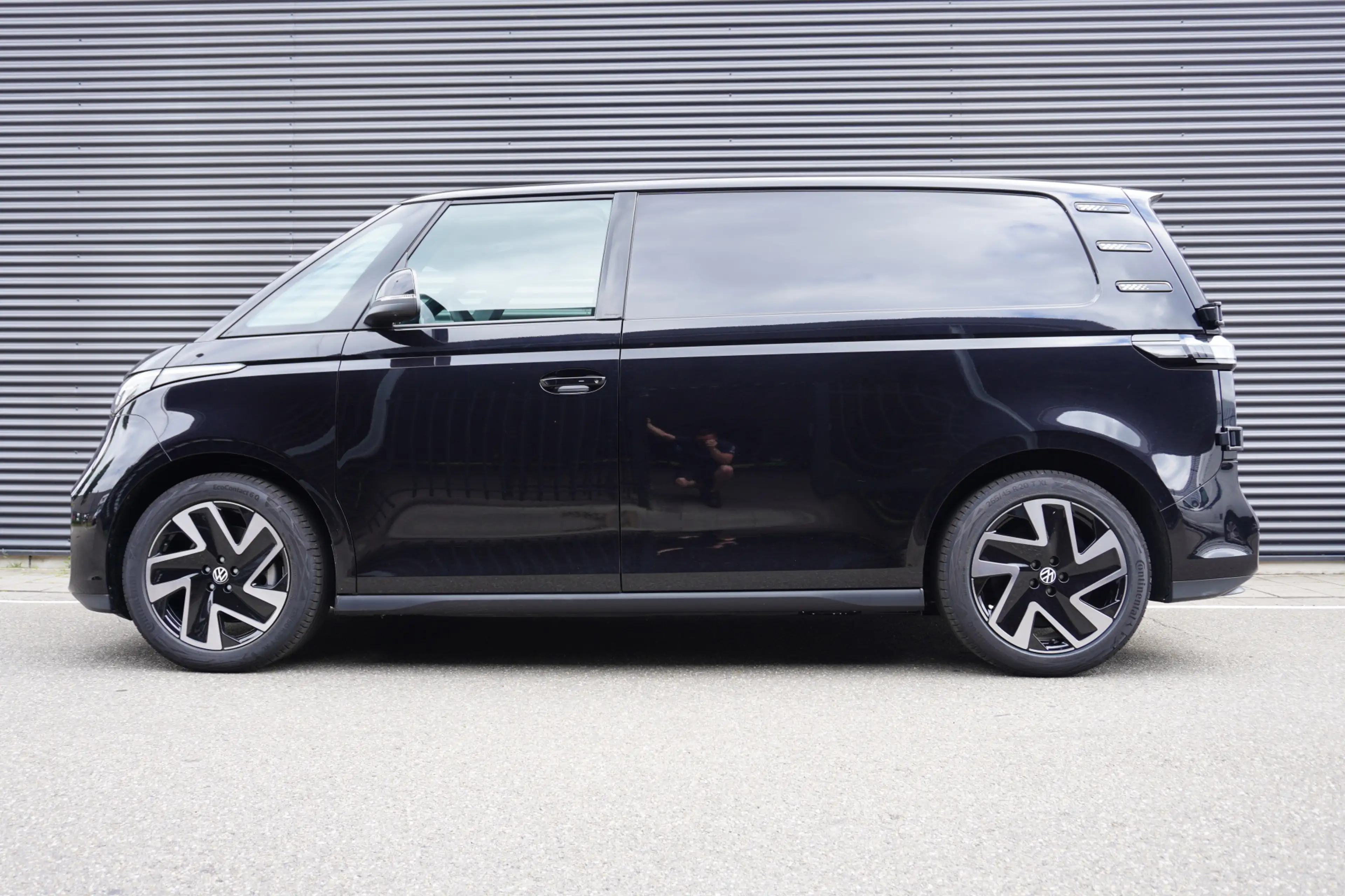 Volkswagen ID. Buzz Cargo ID. Buzz Cargo 340 pk 4-Motion, Bulli Limited Edit — photo 6