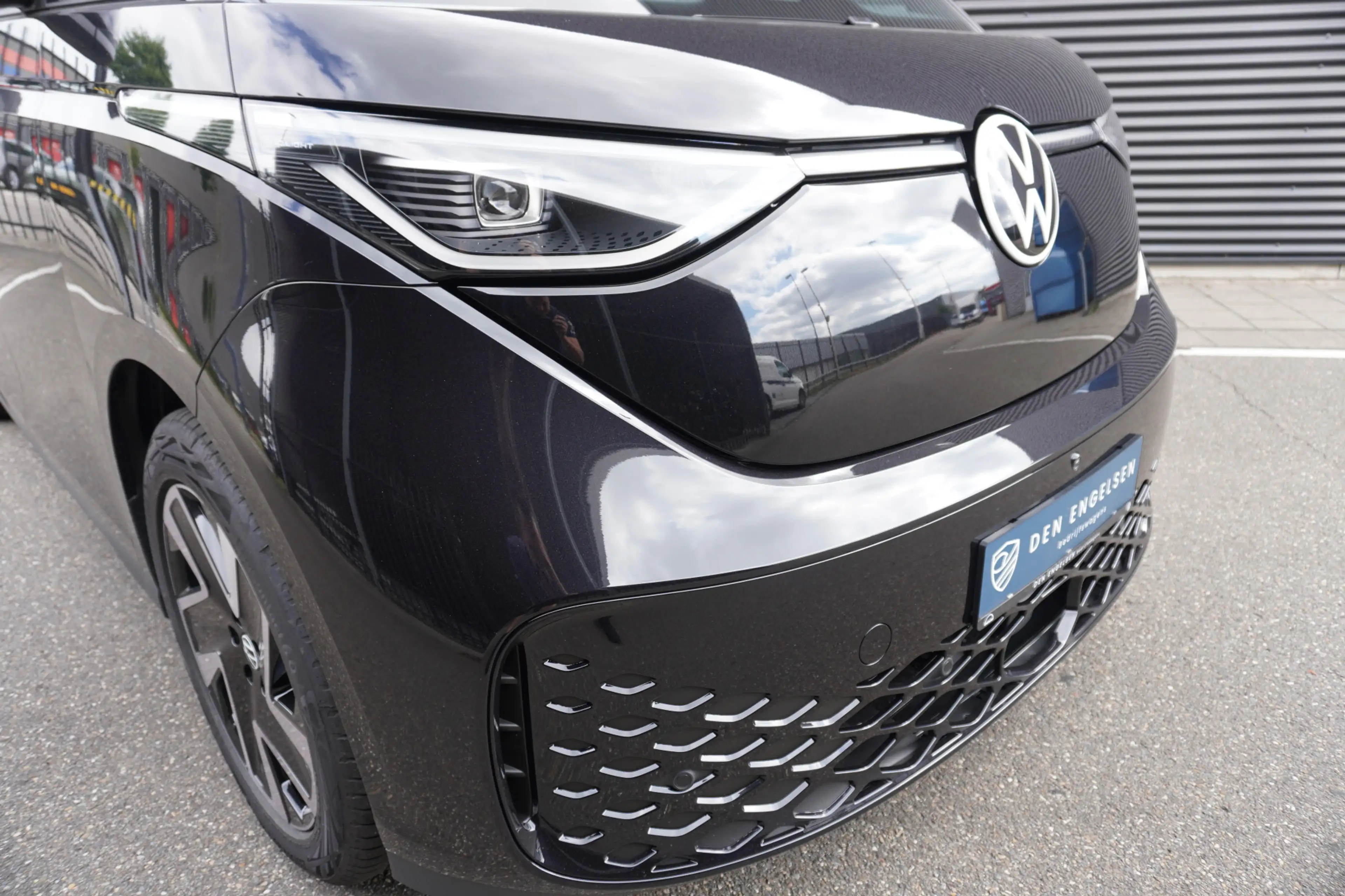 Volkswagen ID. Buzz Cargo ID. Buzz Cargo 340 pk 4-Motion, Bulli Limited Edit — photo 2