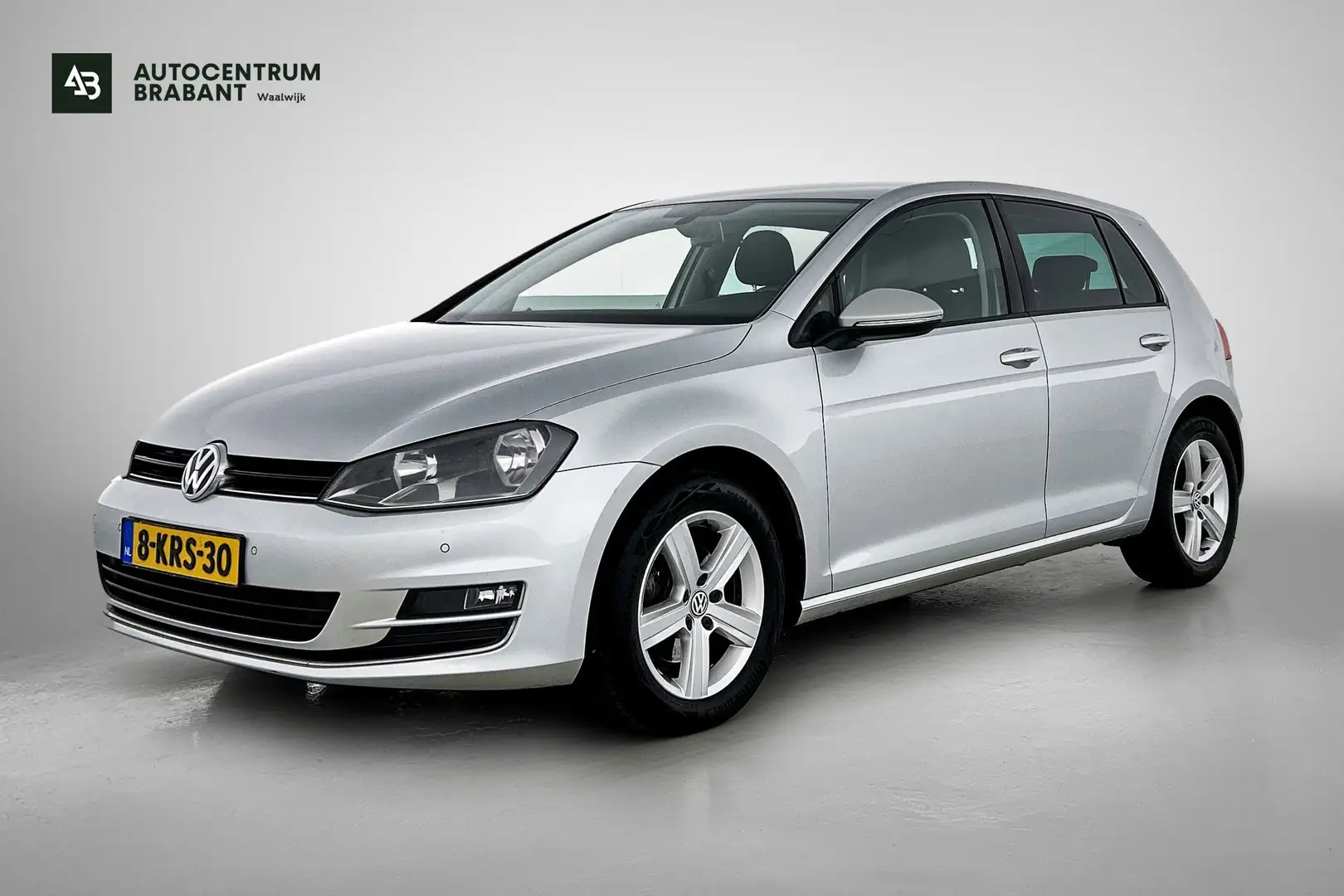 Volkswagen Golf 1.2 TSI Highline (Goed onderhoud, NL-auto, Navi, P Gris - 1