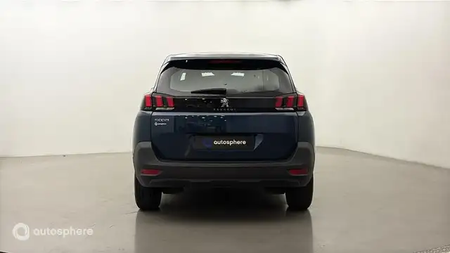 Peugeot 5008 view 6