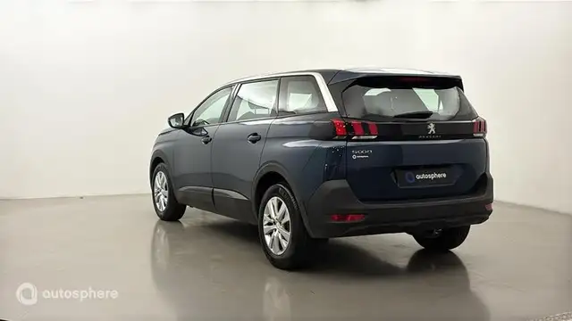 Peugeot 5008 view 8