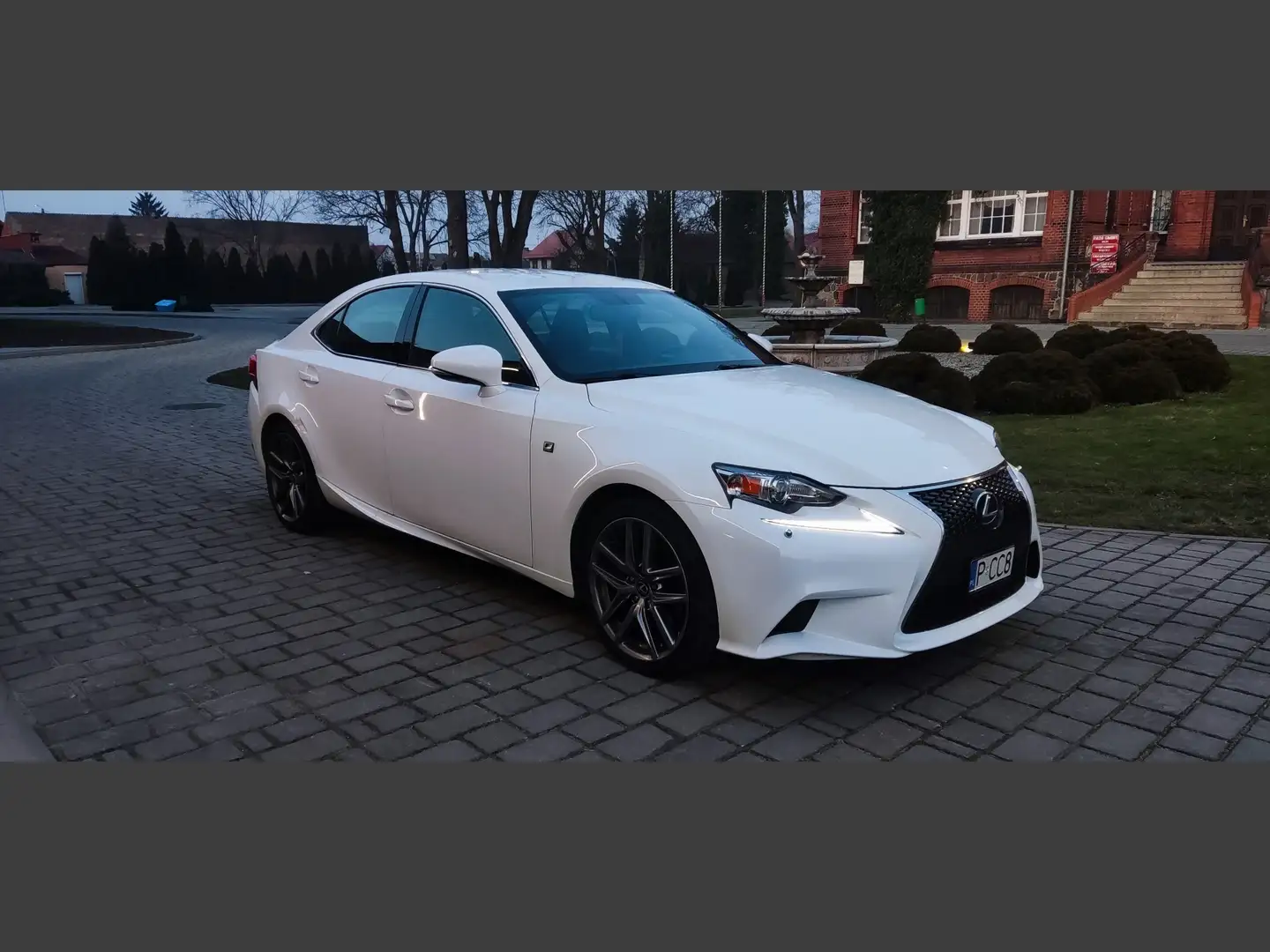 Lexus IS 250 F Sport  AWD  V6 Negro - 1