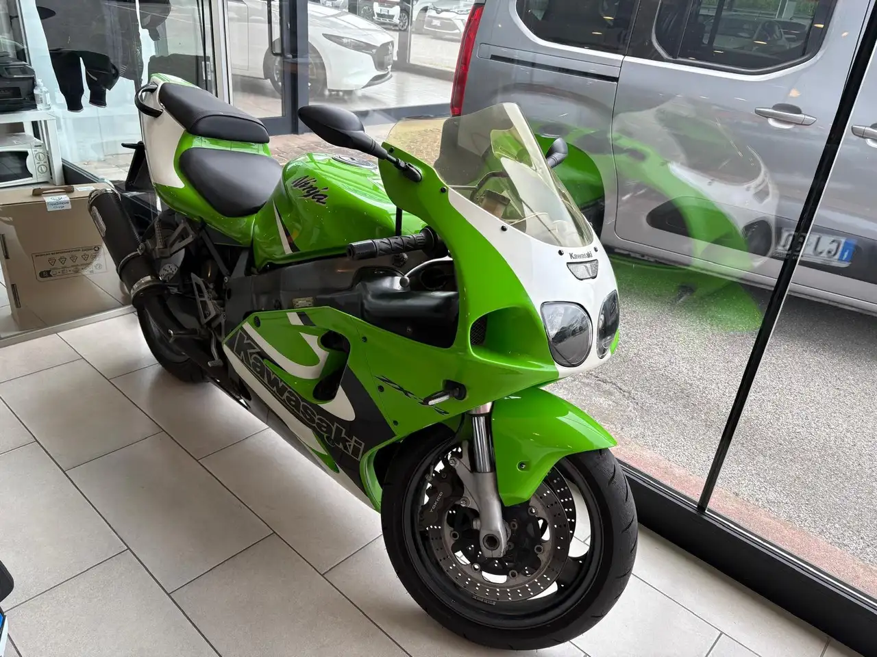 Kawasaki Ninja ZX-7R