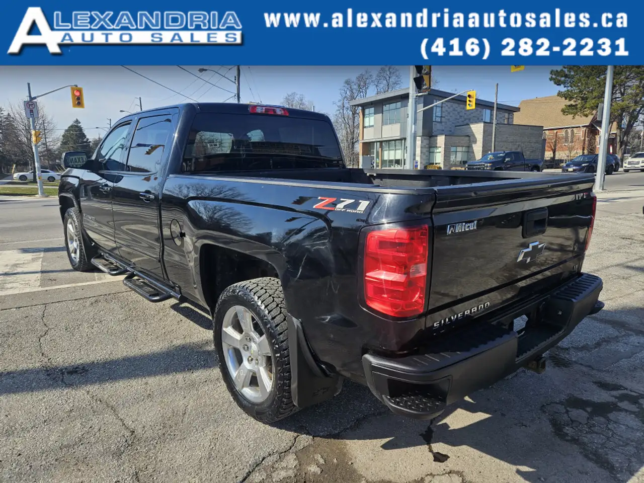Chevrolet Silverado 1500 снимка Chevrolet Silverado 1500