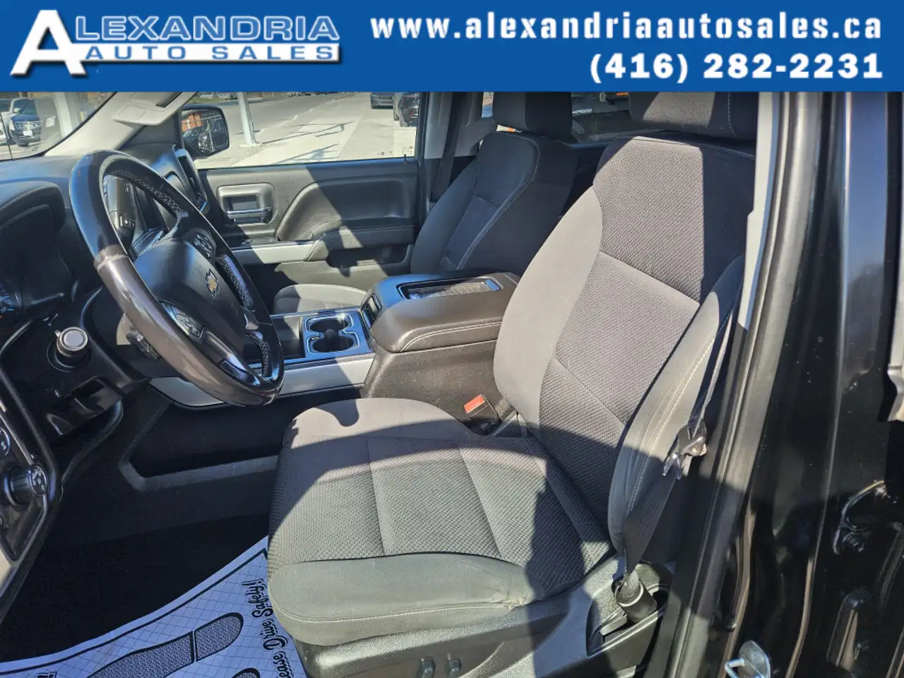 Chevrolet Silverado 1500 снимка Chevrolet Silverado 1500