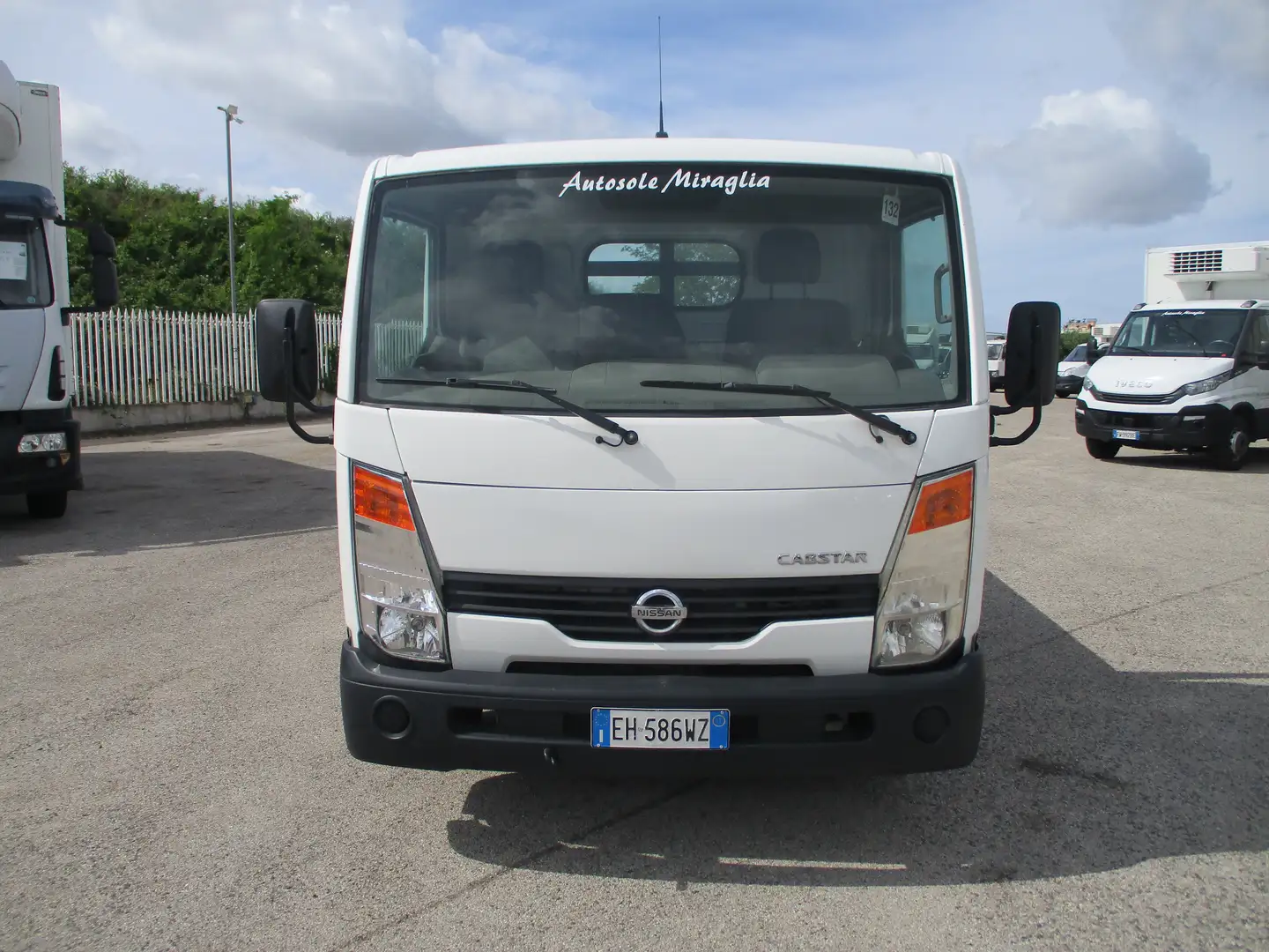 Nissan Cabstar 35-13 2.5 130CV CASSONE FISSO DA 4.10 METRI Alb - 2
