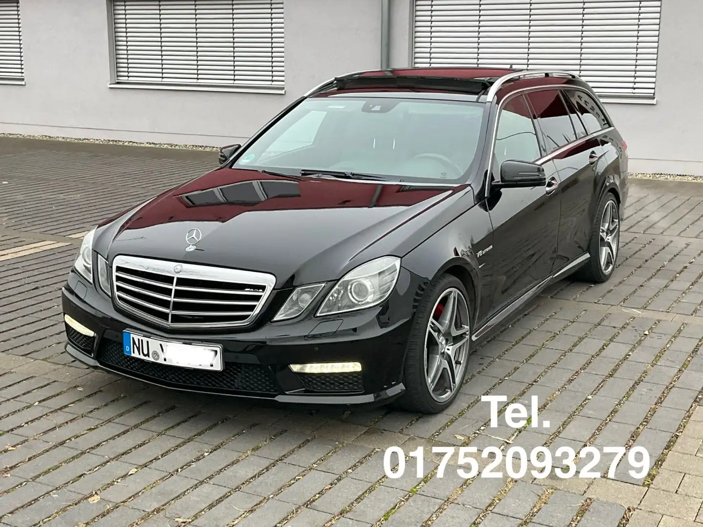 Mercedes-Benz E 63 AMG E 63 T AMG Performance * Exklusive * Panorama ! Schwarz - 1