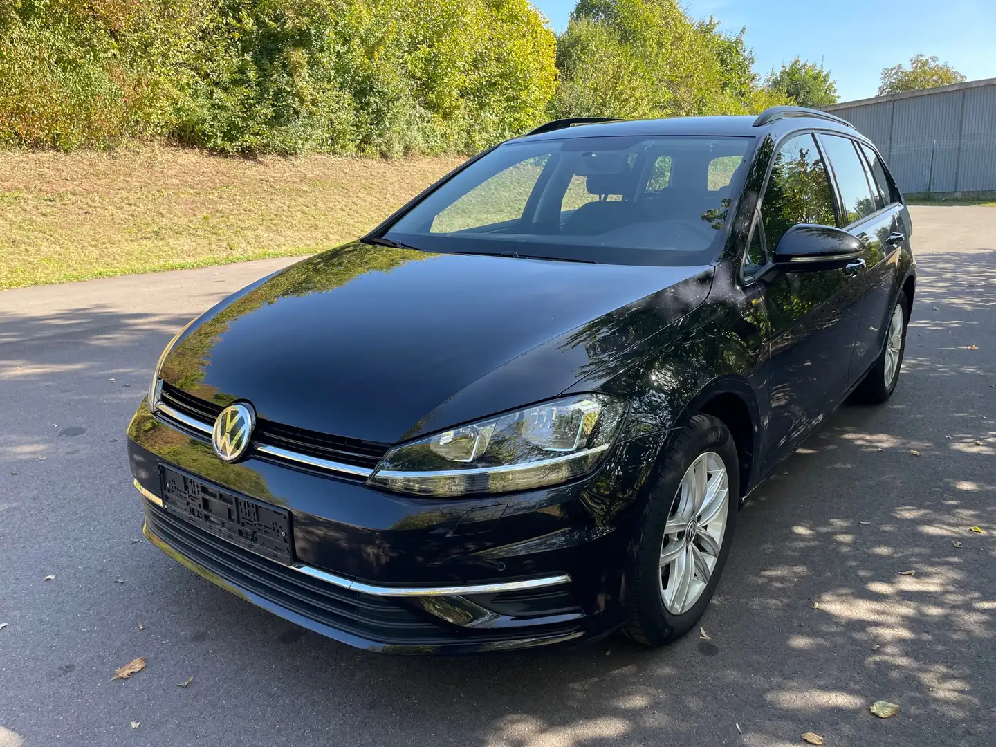 Volkswagen Golf Variant 2.0 TDI SCR 7-DSG Comfortline| Massagesitz| PDCv+h Schwarz - 2