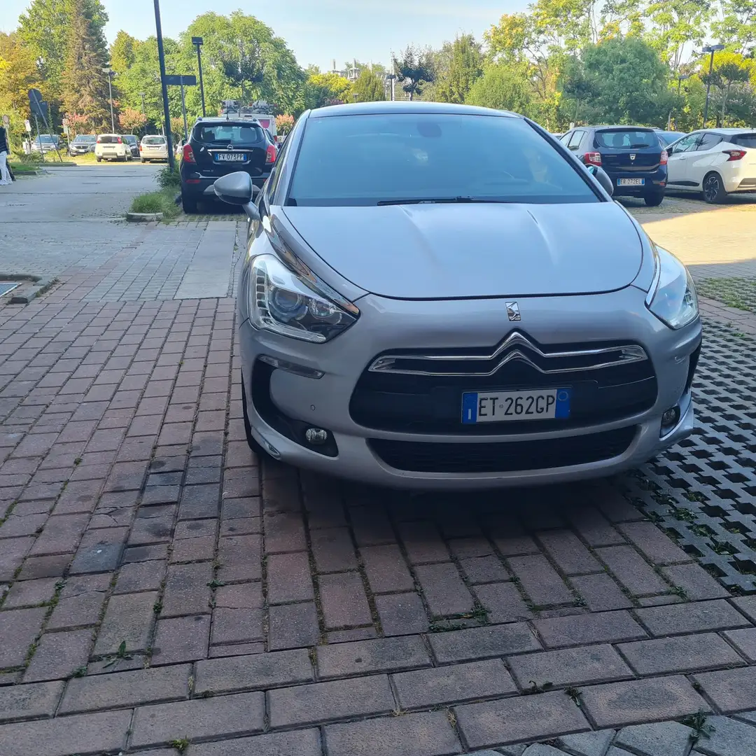 Citroen DS5 2.0 hdi Pure Pearl 160cv auto - 1