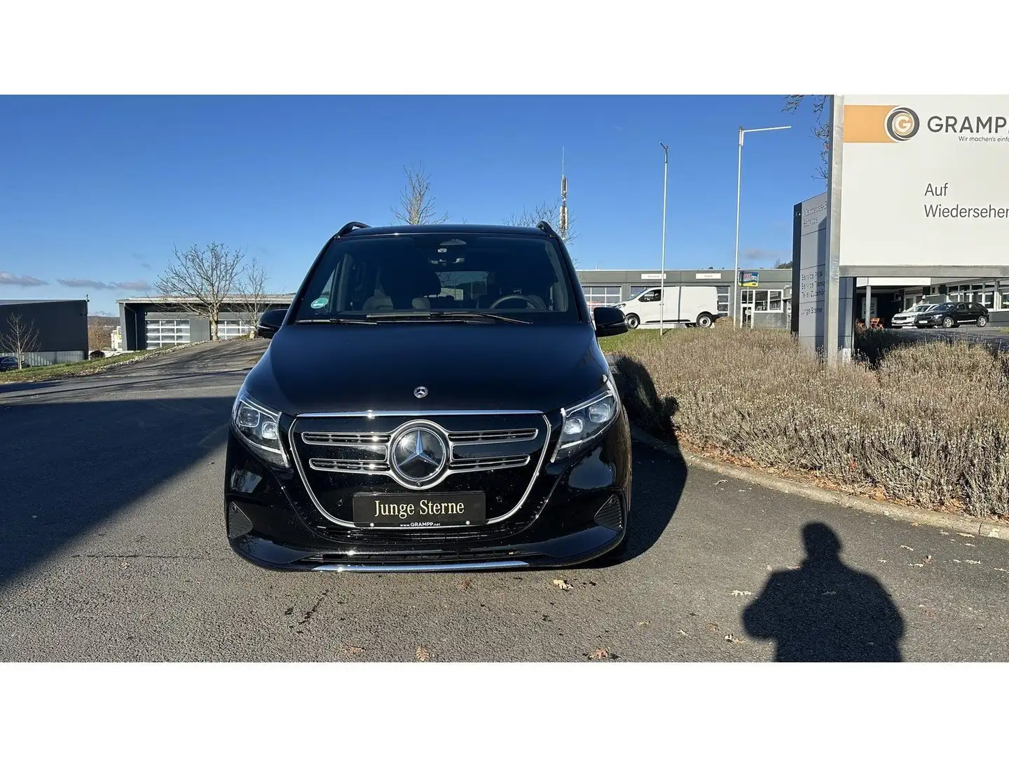 Mercedes-Benz EQV 300 300 AVA/L AIRMATIC*BURMESTER*PANORAMA*360°* Чорний - 2