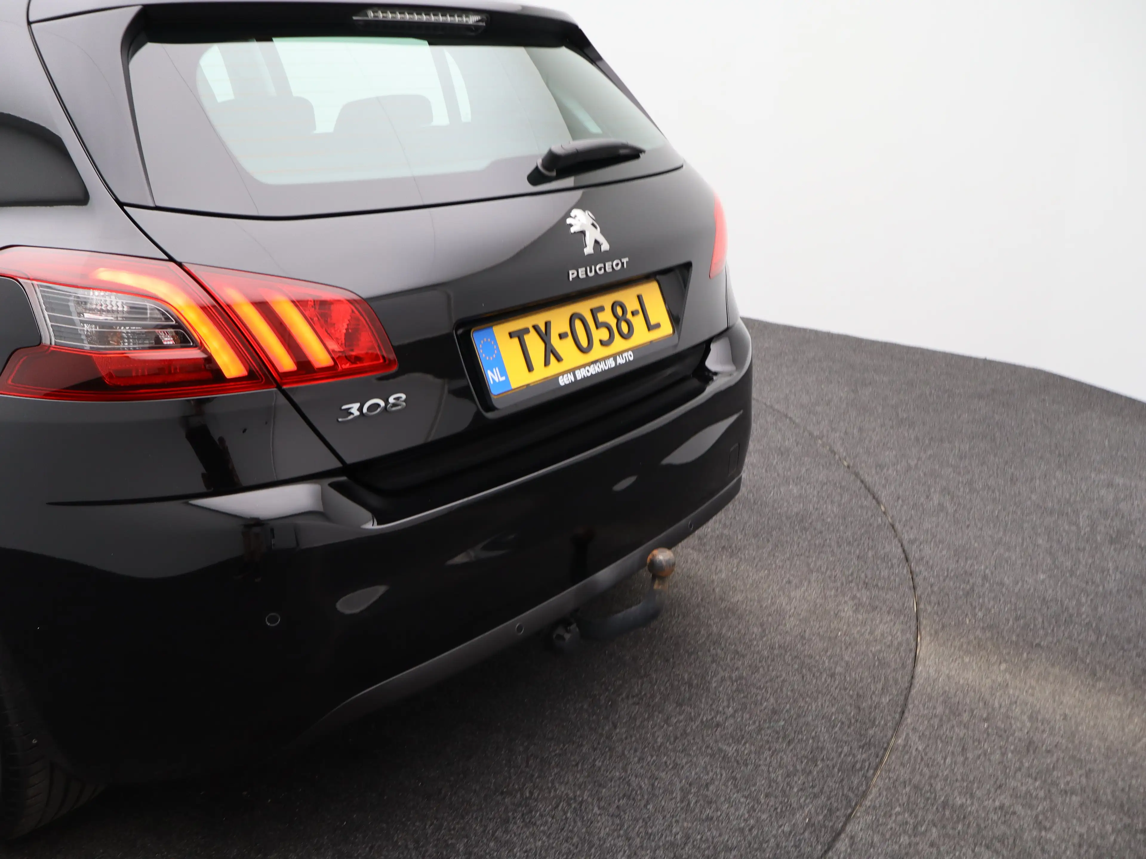 Peugeot 308 1.2 PureTech Allure | Navi | Cruise | Clima | Trek — photo 34