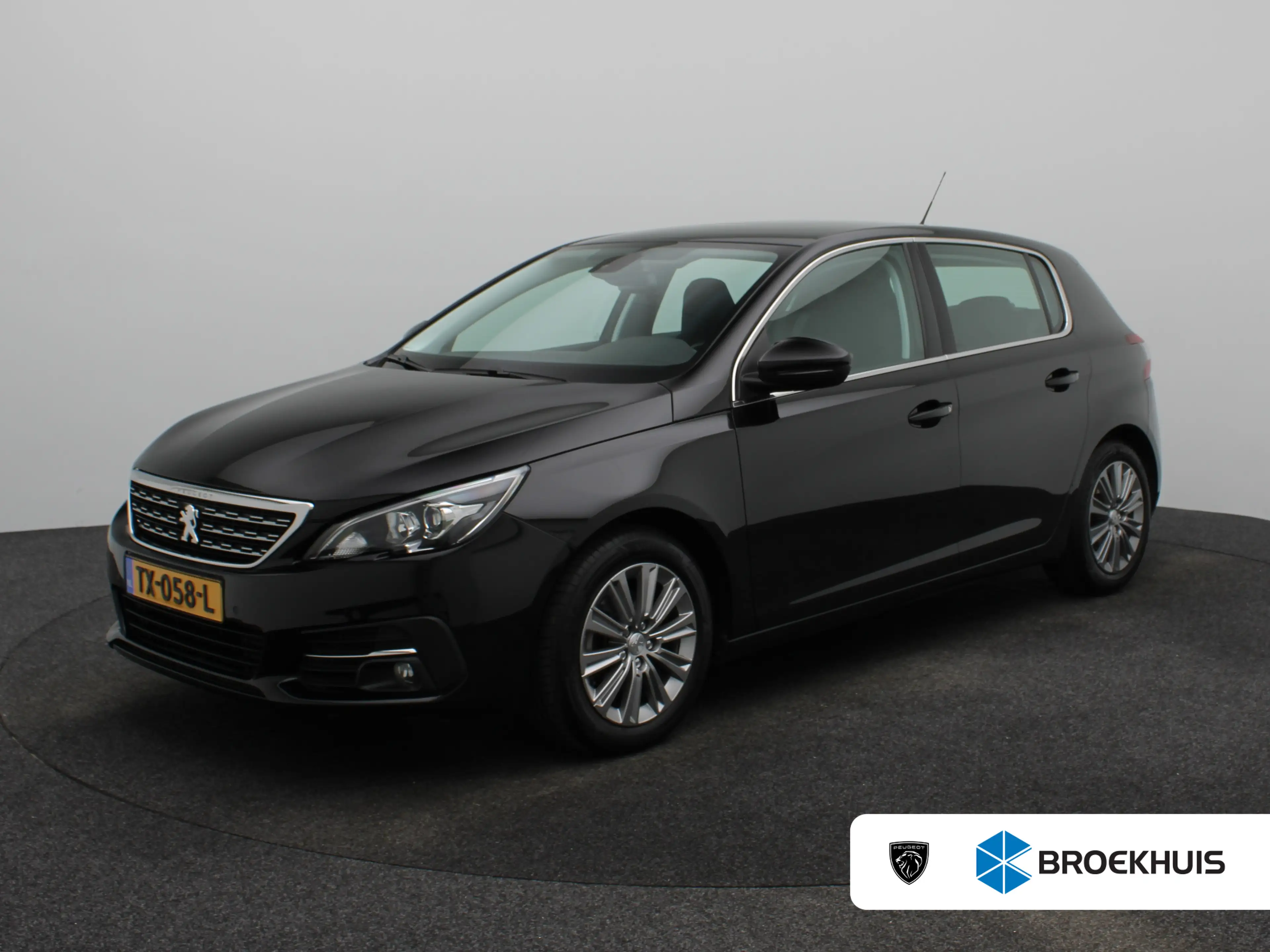 Peugeot 308 1.2 PureTech Allure | Navi | Cruise | Clima | Trek