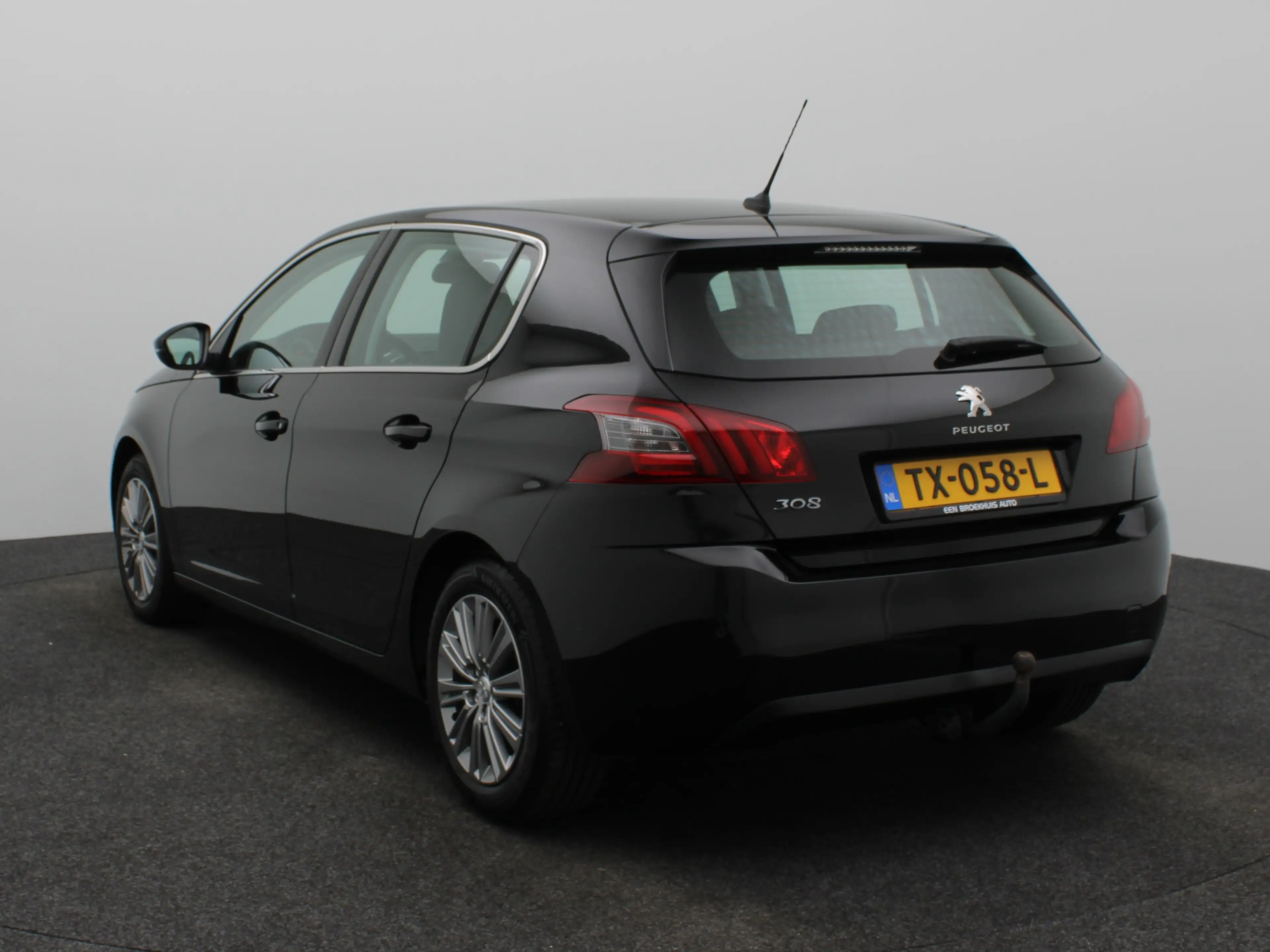 Peugeot 308 1.2 PureTech Allure | Navi | Cruise | Clima | Trek — photo 10