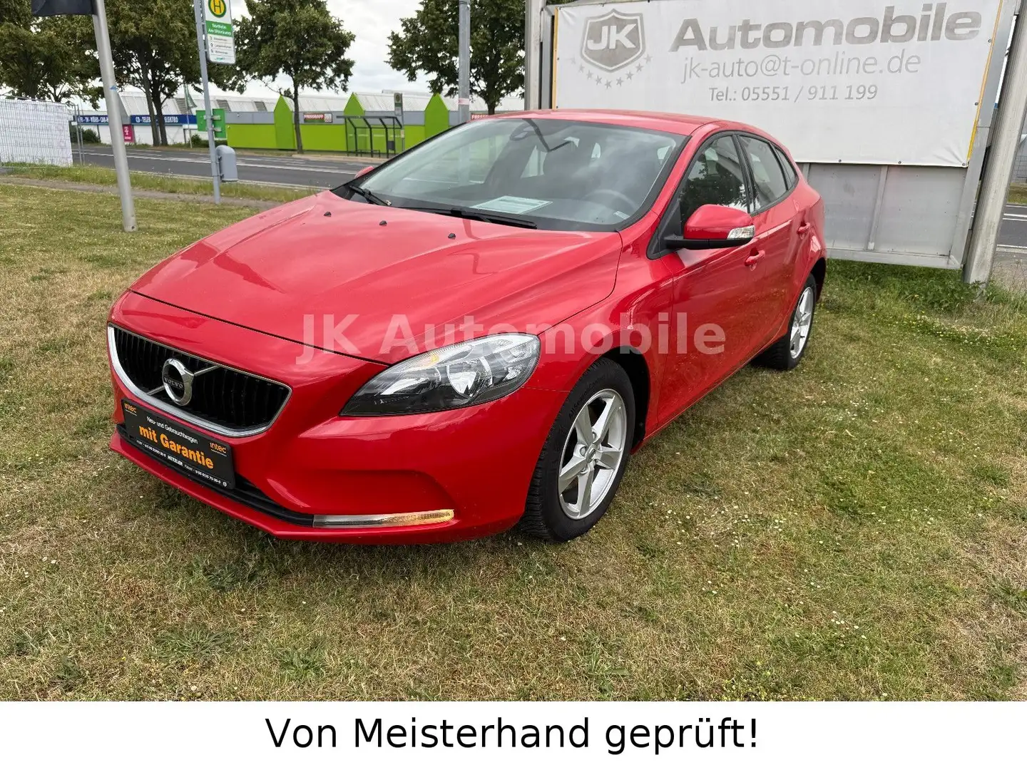 Volvo V40 Basis Rot - 2
