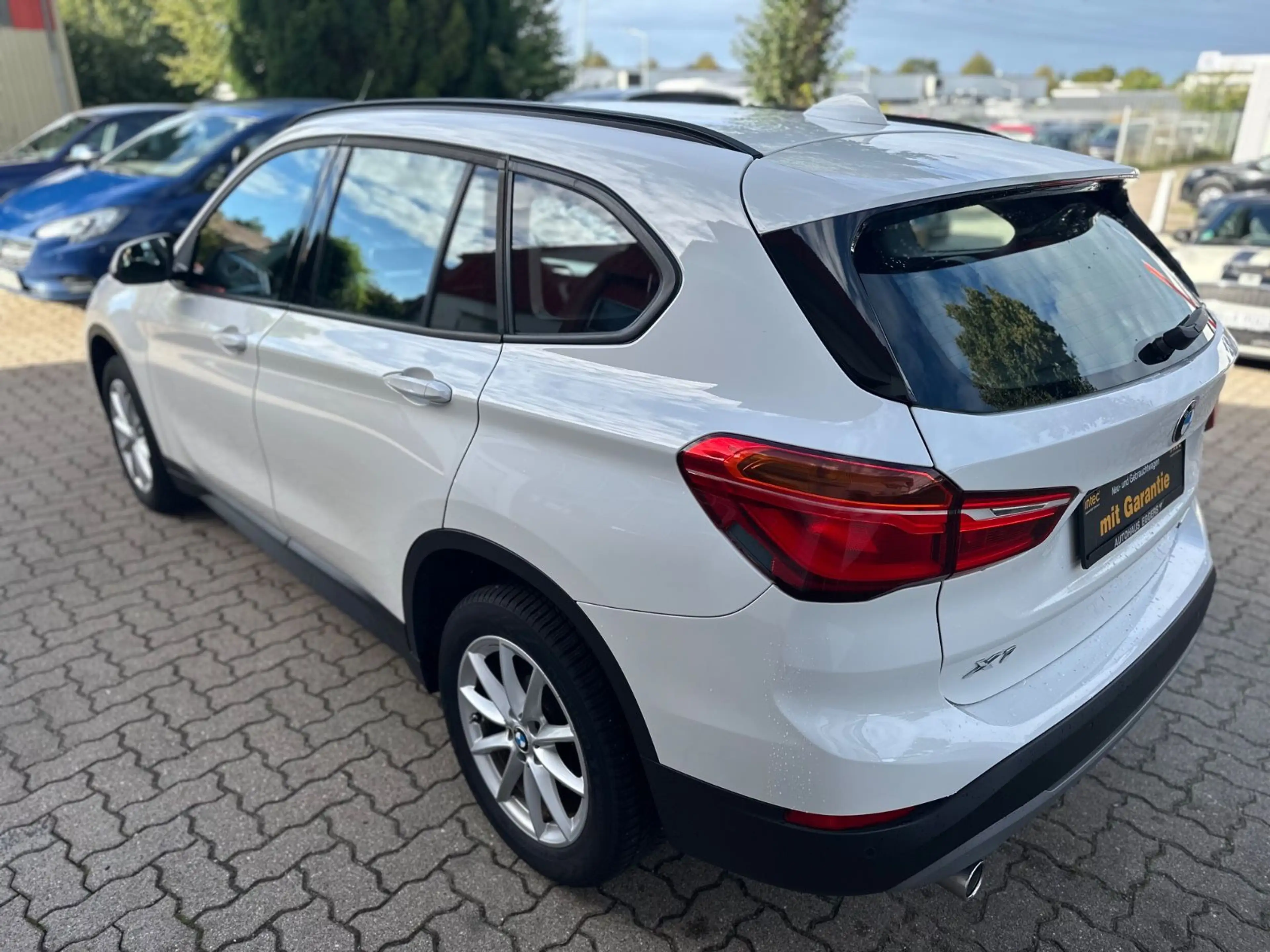 BMW X1 sDrive 18 d Advantage/NAVI/SHZ/TEMP/LED/2HD — photo 7