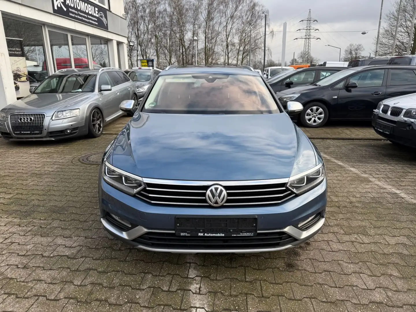 Volkswagen Passat Alltrack Passat 2.0 TDI 4Motion *Leder*PanorDach*Kamera* Kék - 2