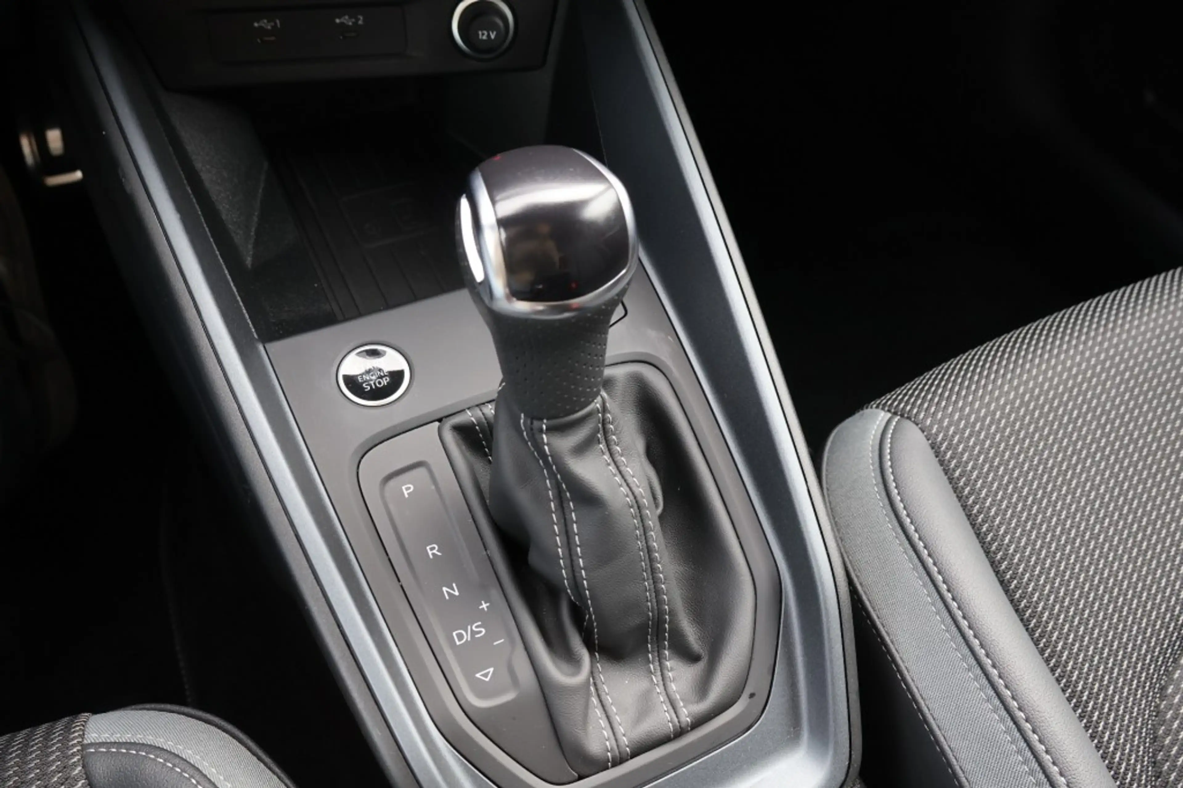 Audi A1 Sportback 35 TFSI S-tronic 150pk S-line Navi / PDC — photo 17