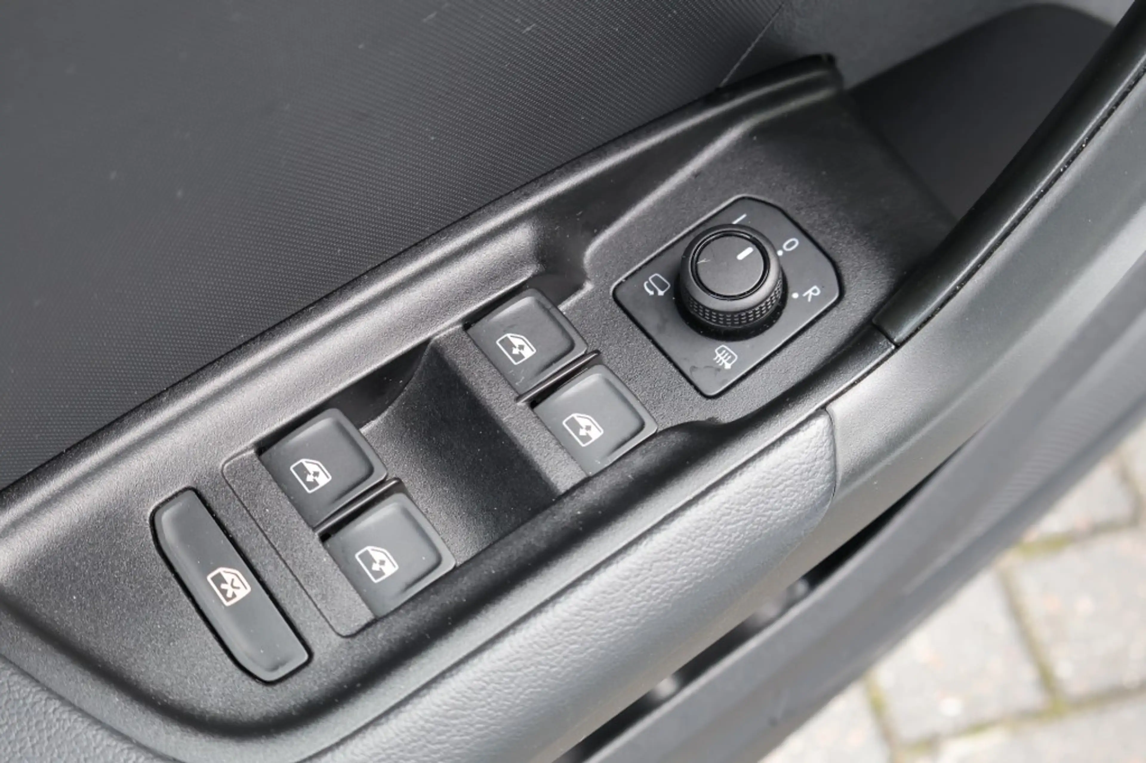 Audi A1 Sportback 35 TFSI S-tronic 150pk S-line Navi / PDC — photo 21