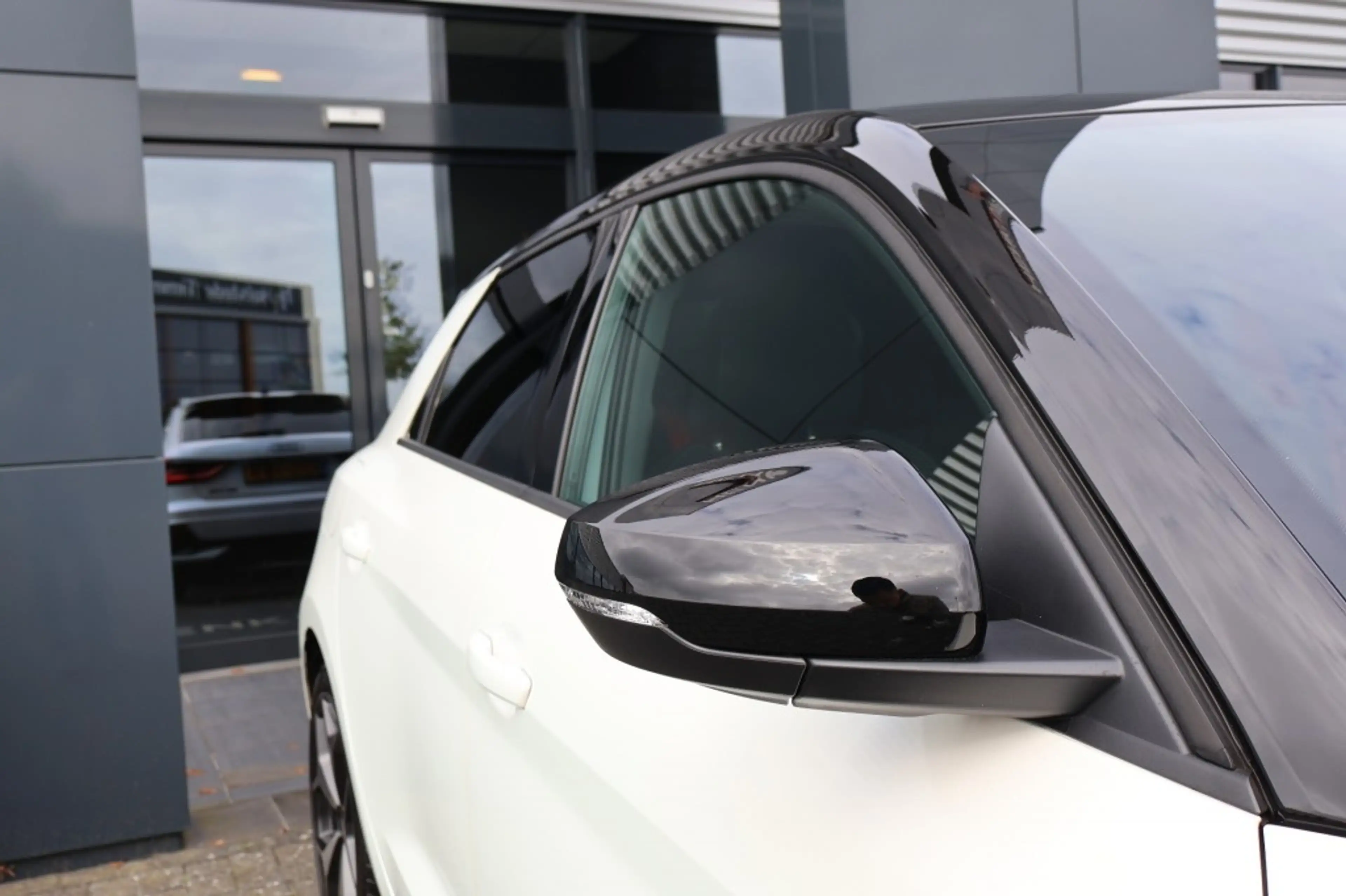 Audi A1 Sportback 35 TFSI S-tronic 150pk S-line Navi / PDC — photo 32