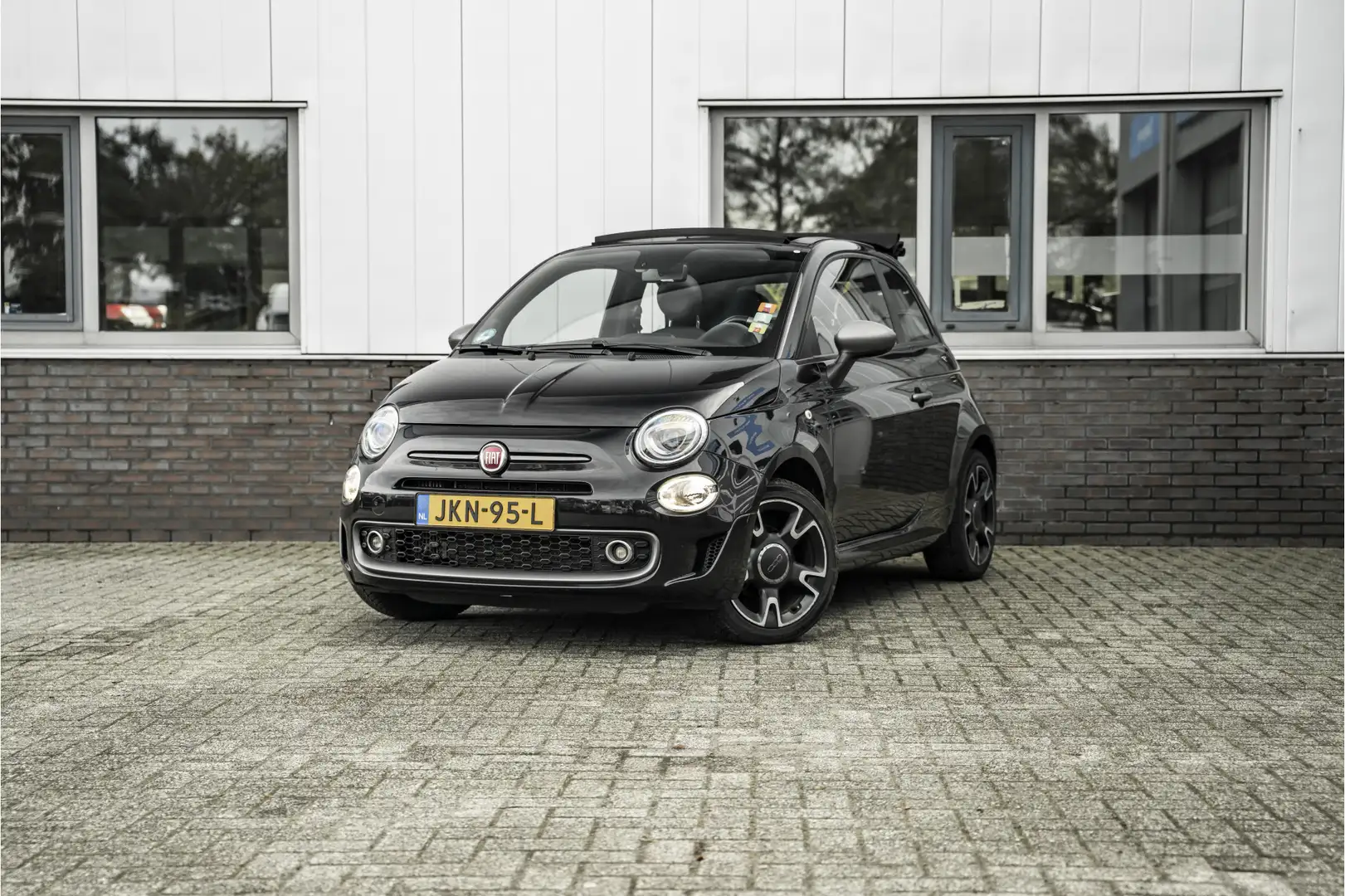 Fiat 500 Cabrio 0.9 TwinAir Turbo Sport 105PK | Cruise | Tr Zwart - 1