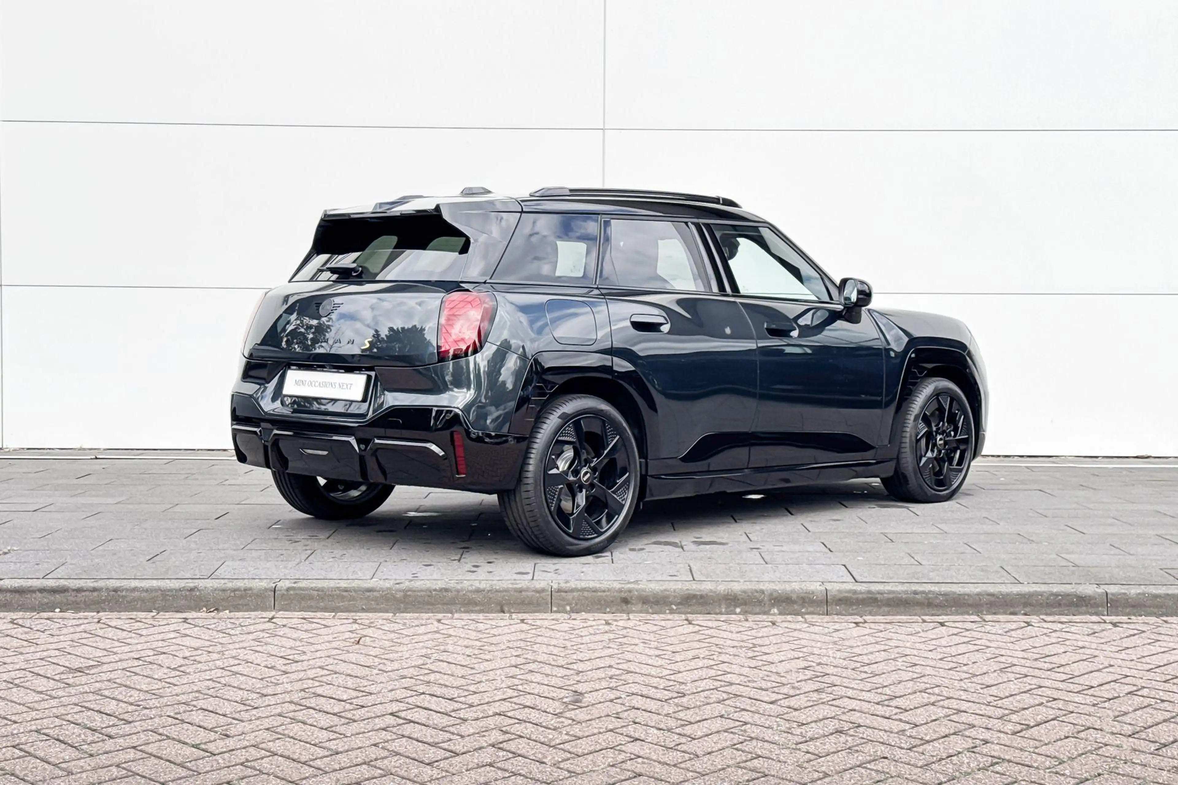 MINI Aceman SE John Cooper Works L 54.2 kWh | 18 Inch John Coo — photo 6