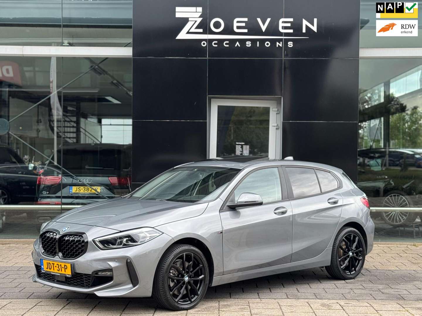 BMW 120 nuo 478 €/ mėn Benzinas 2023m. Hečbekas Automatinė