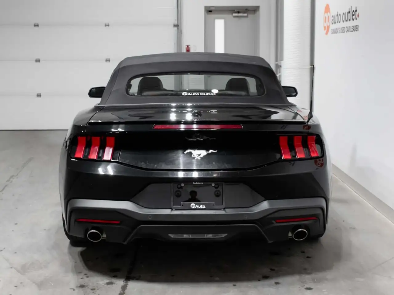 Ford Mustang снимка Ford Mustang