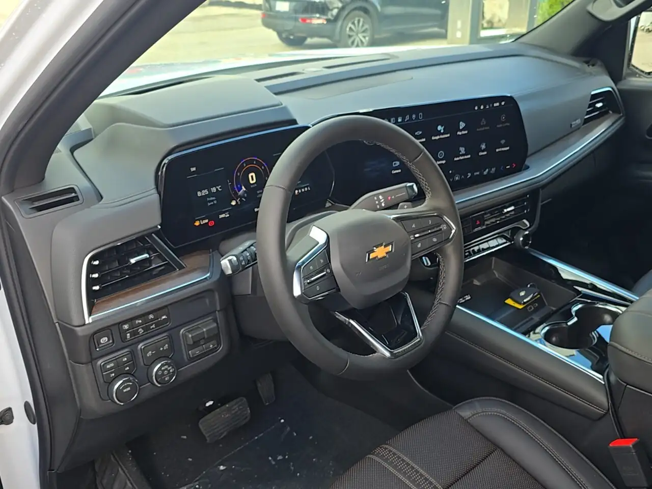 Chevrolet Suburban fotografie Chevrolet Suburban