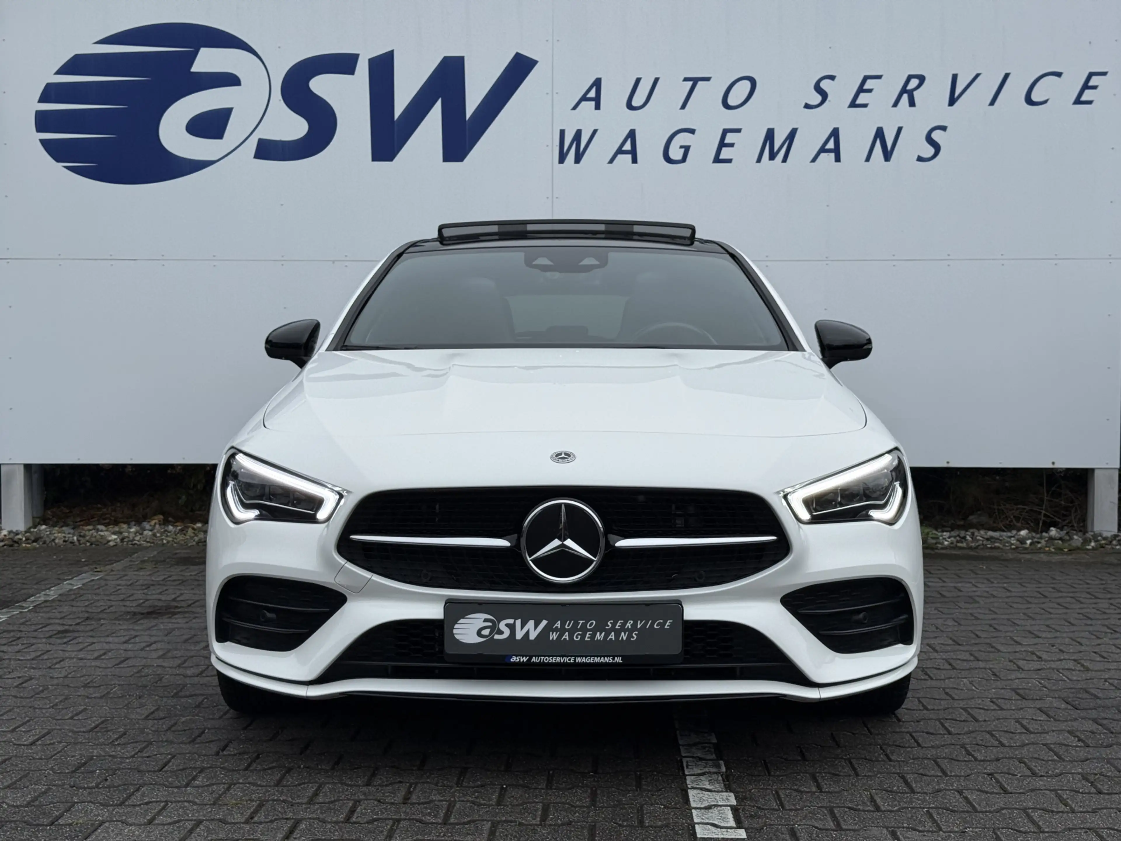 Mercedes-Benz CLA 250 Shooting Brake e Business Solution AMG | Pano | Am — photo 6
