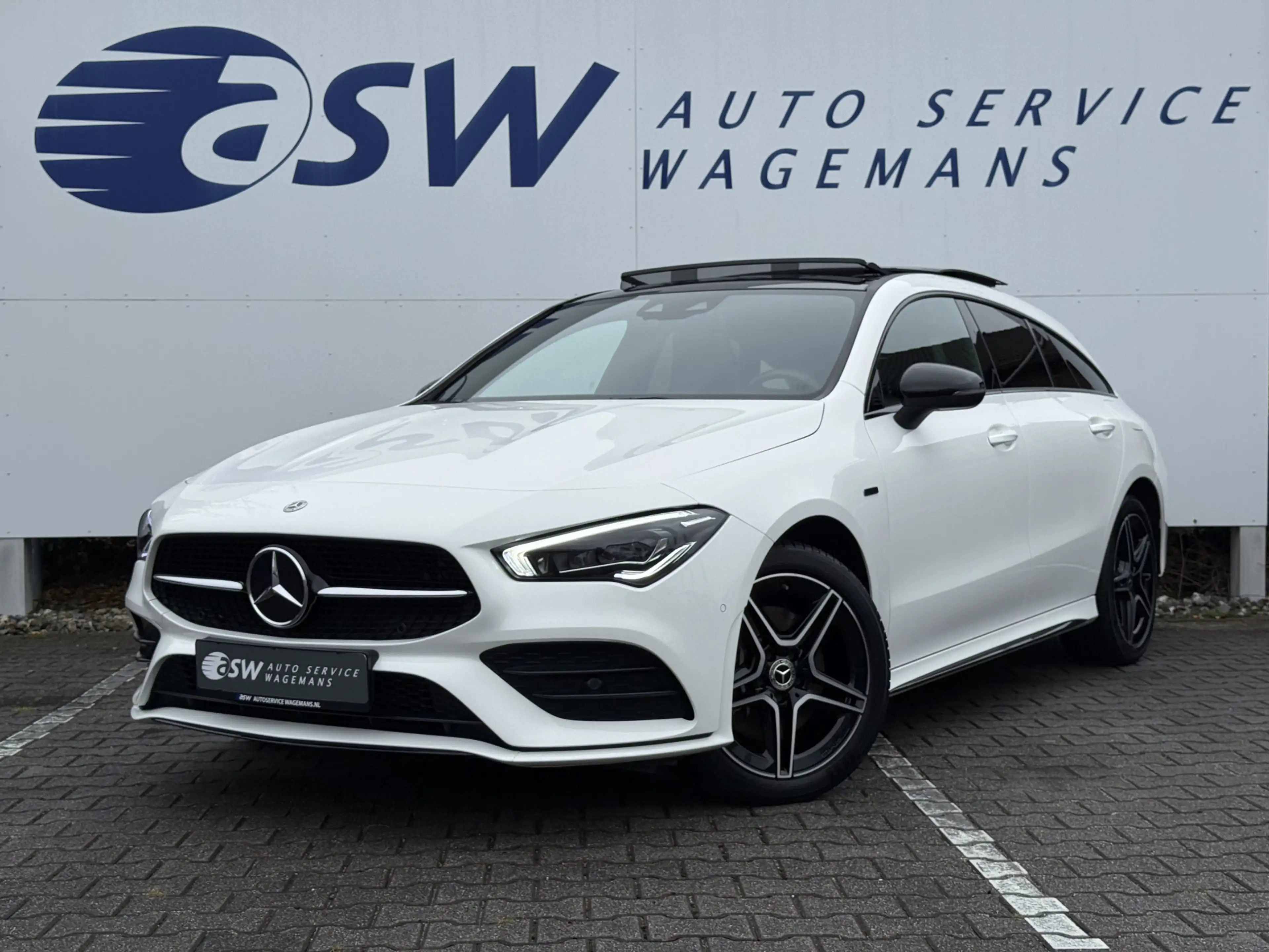 Mercedes-Benz CLA 250 Shooting Brake e Business Solution AMG | Pano | Am