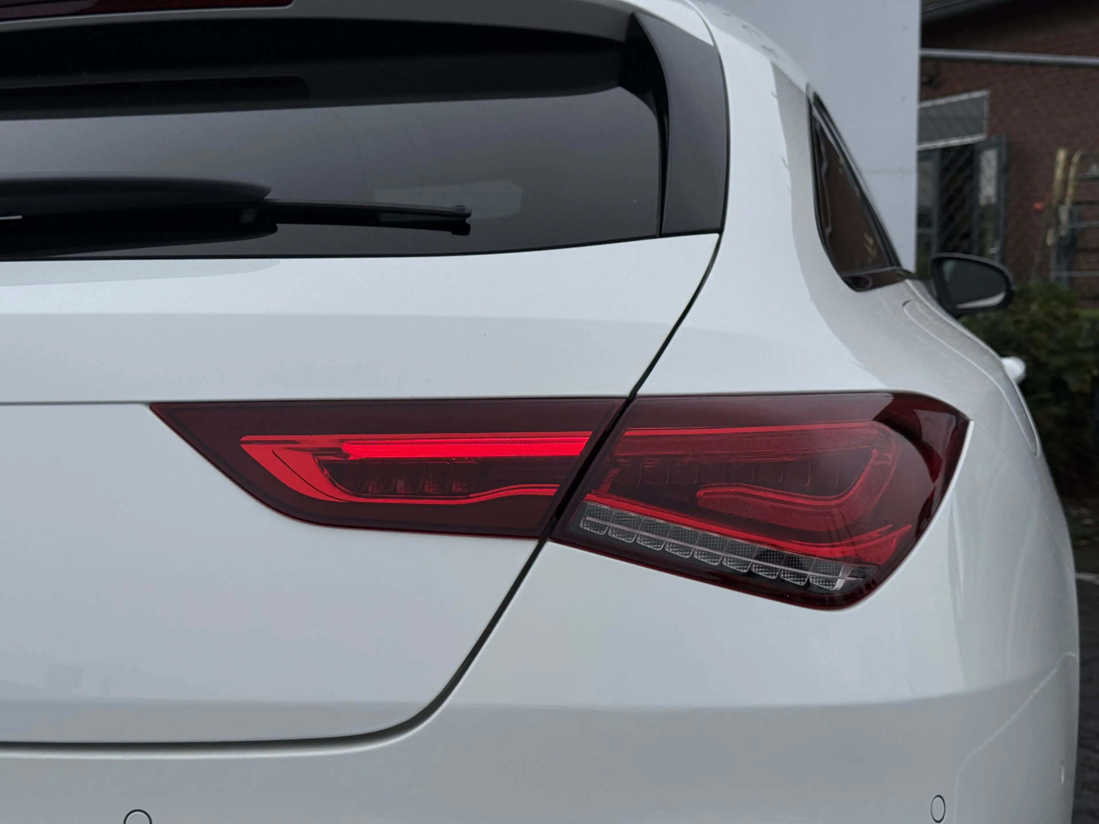 Mercedes-Benz CLA 250 Shooting Brake e Business Solution AMG | Pano | Am — photo 37