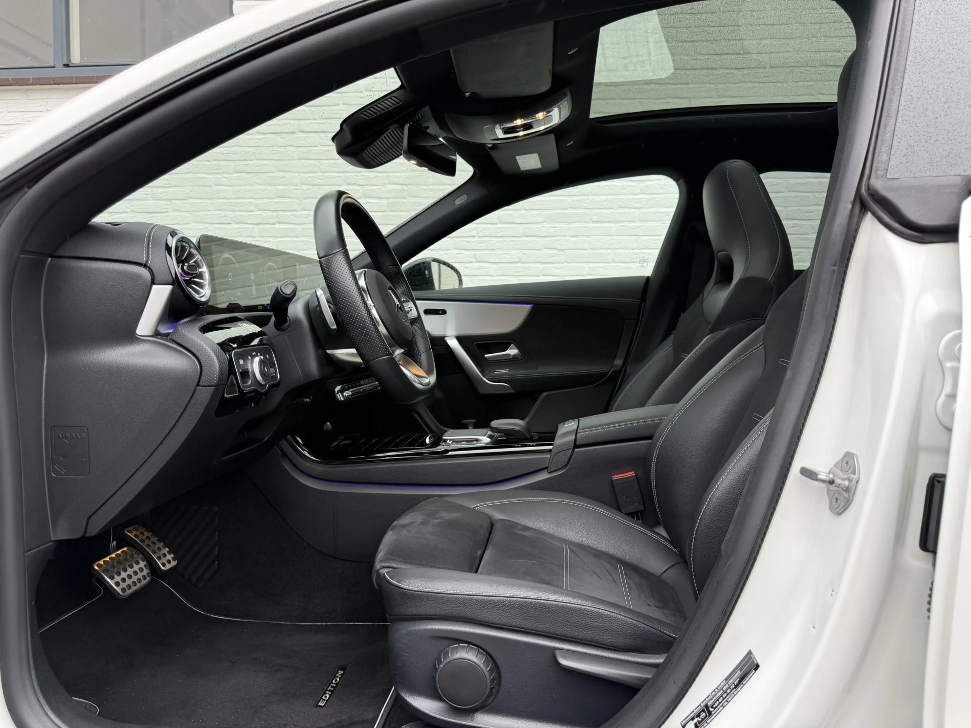 Mercedes-Benz CLA 250 Shooting Brake e Business Solution AMG | Pano | Am — photo 27