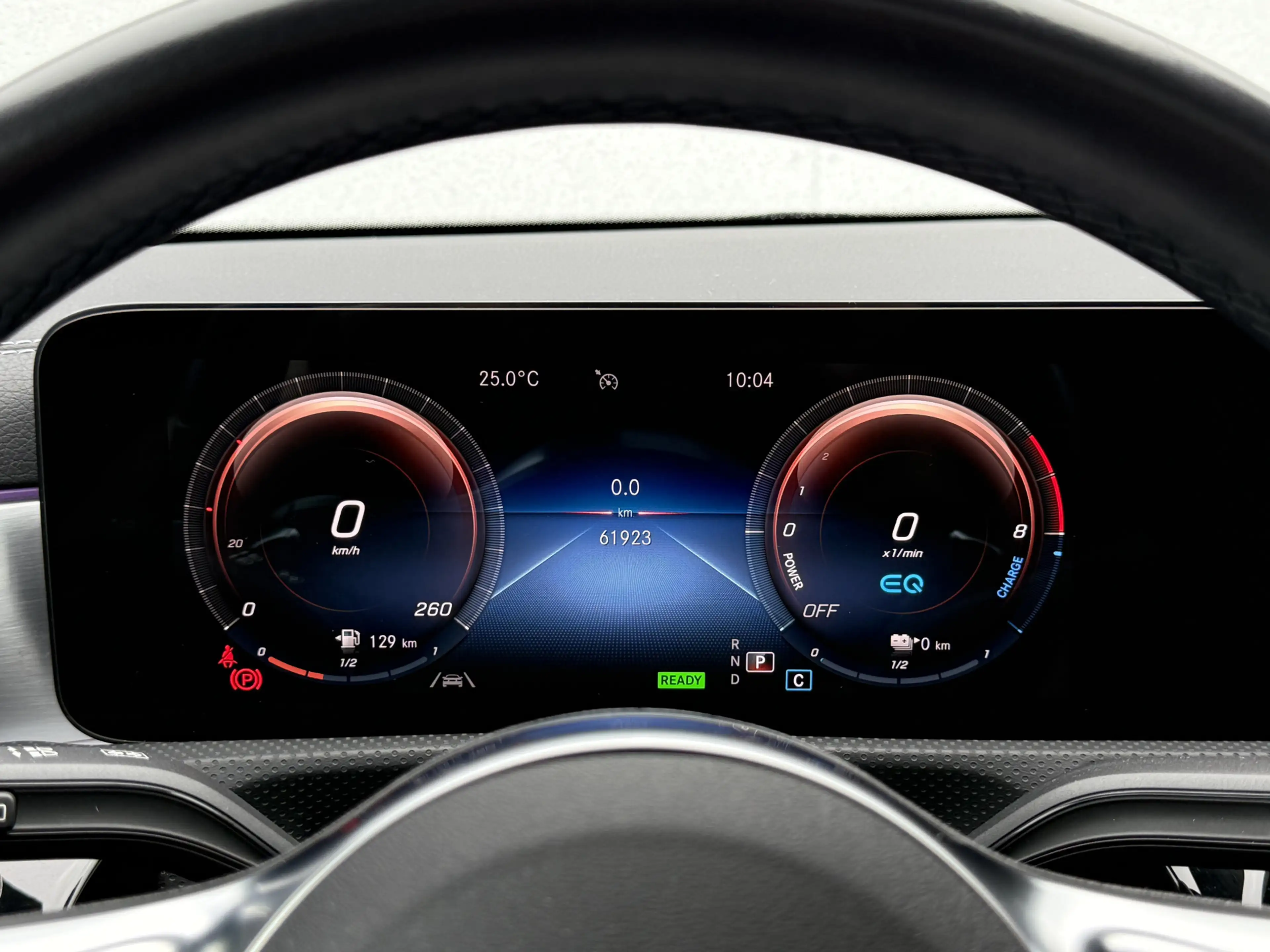 Mercedes-Benz CLA 250 Shooting Brake e Business Solution AMG | Pano | Am — photo 16