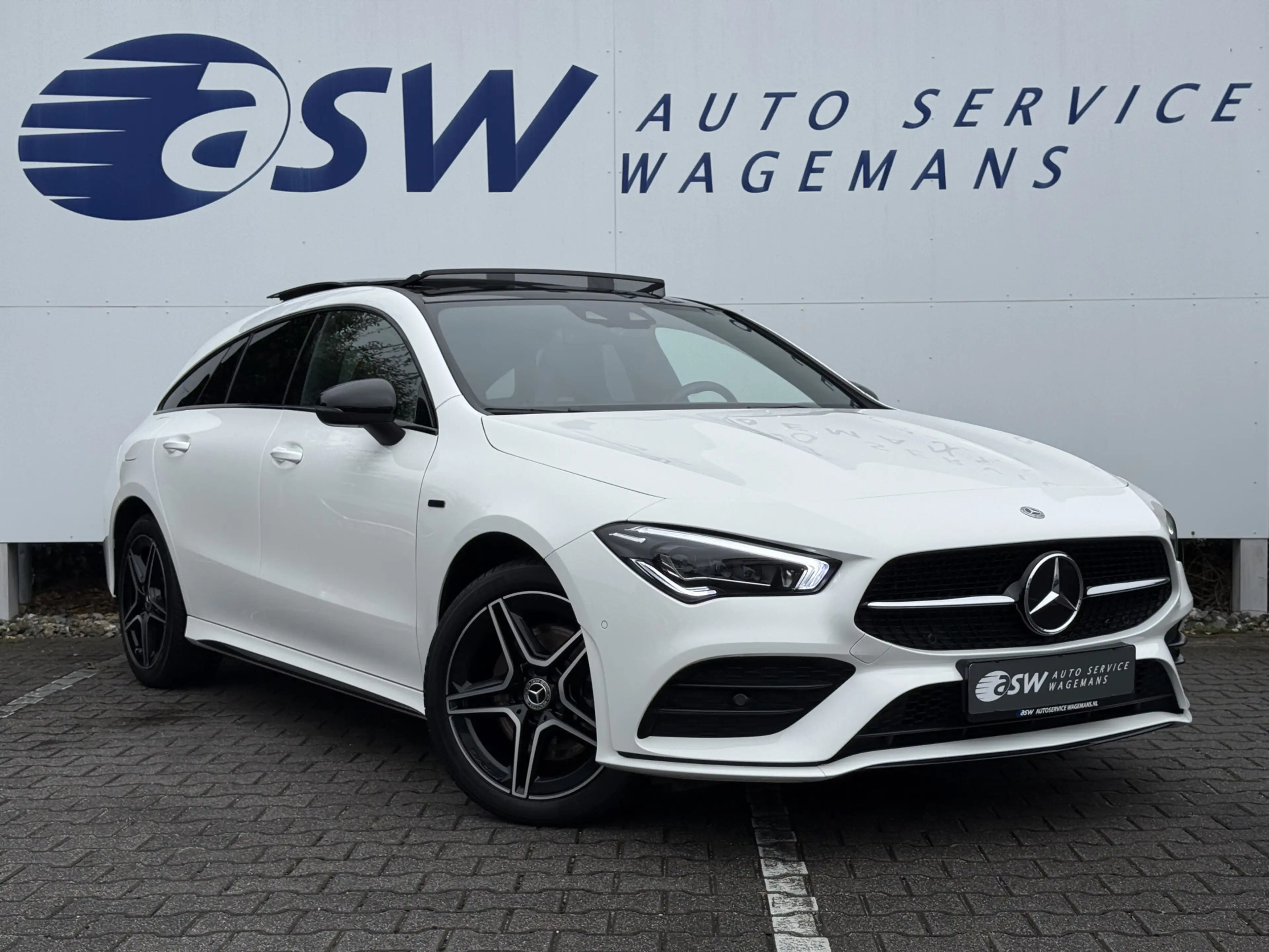 Mercedes-Benz CLA 250 Shooting Brake e Business Solution AMG | Pano | Am — photo 4
