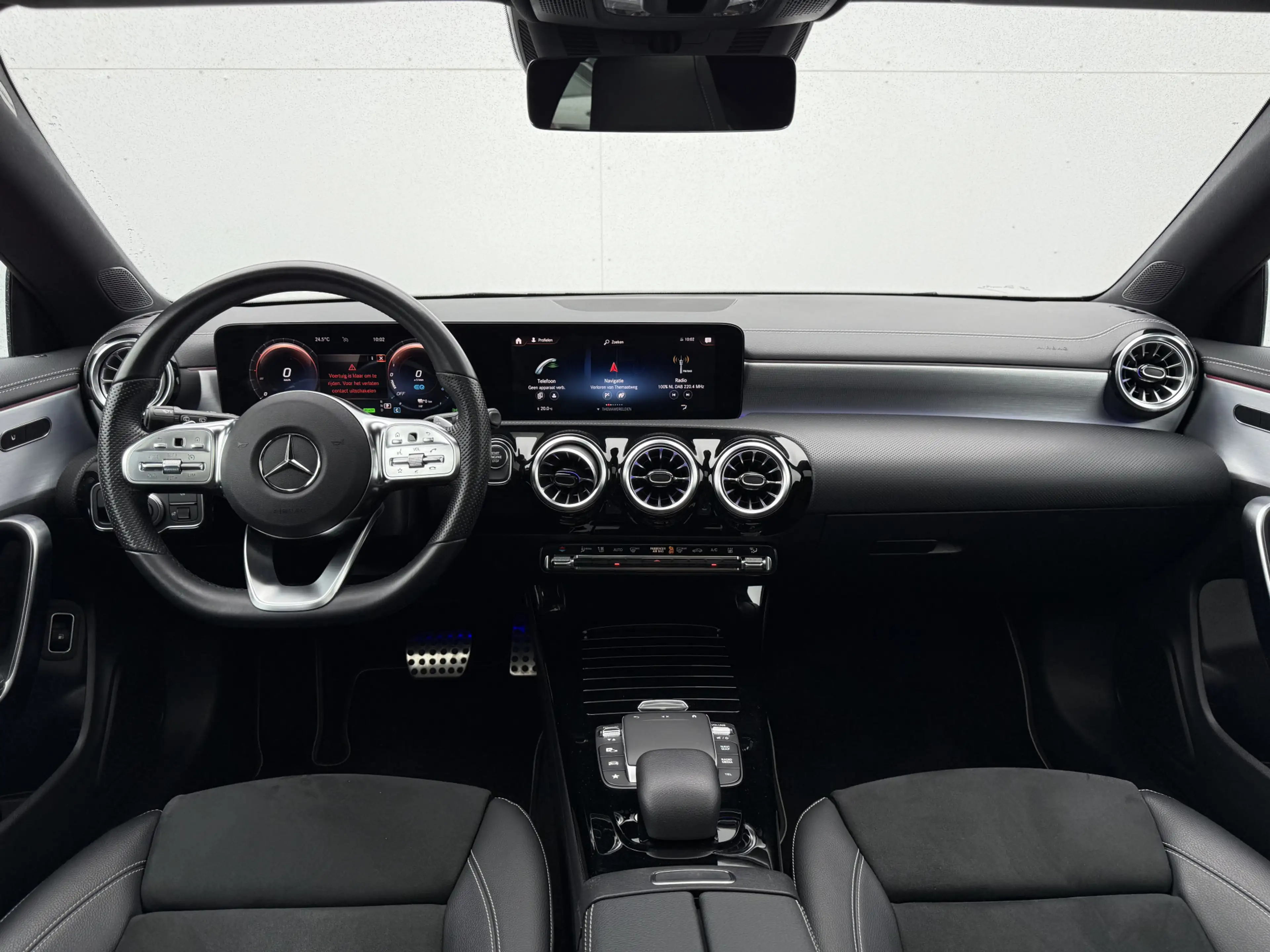 Mercedes-Benz CLA 250 Shooting Brake e Business Solution AMG | Pano | Am — photo 10