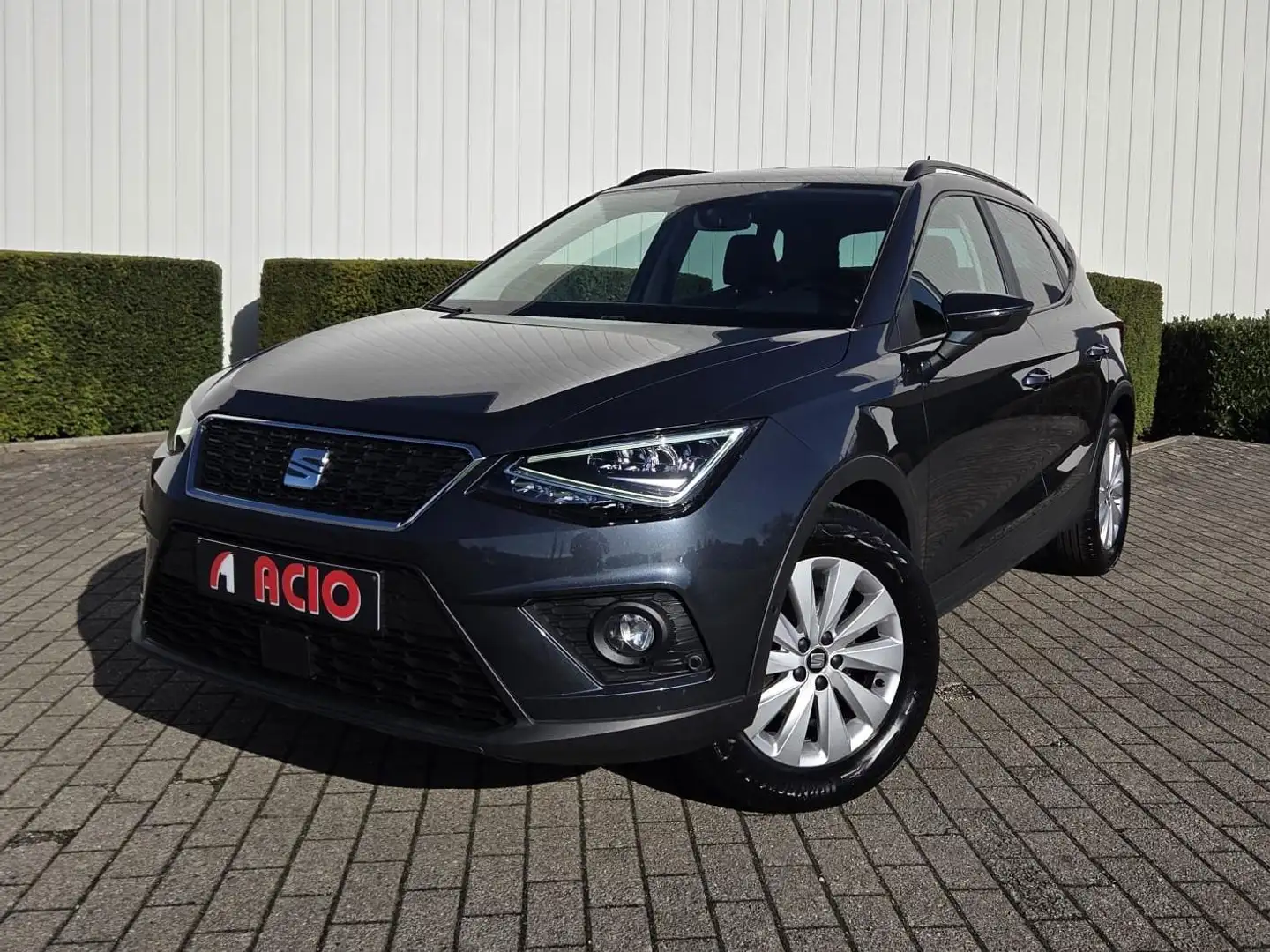 SEAT Arona Arona 1.0 TSI OPF Style Grijs - 1