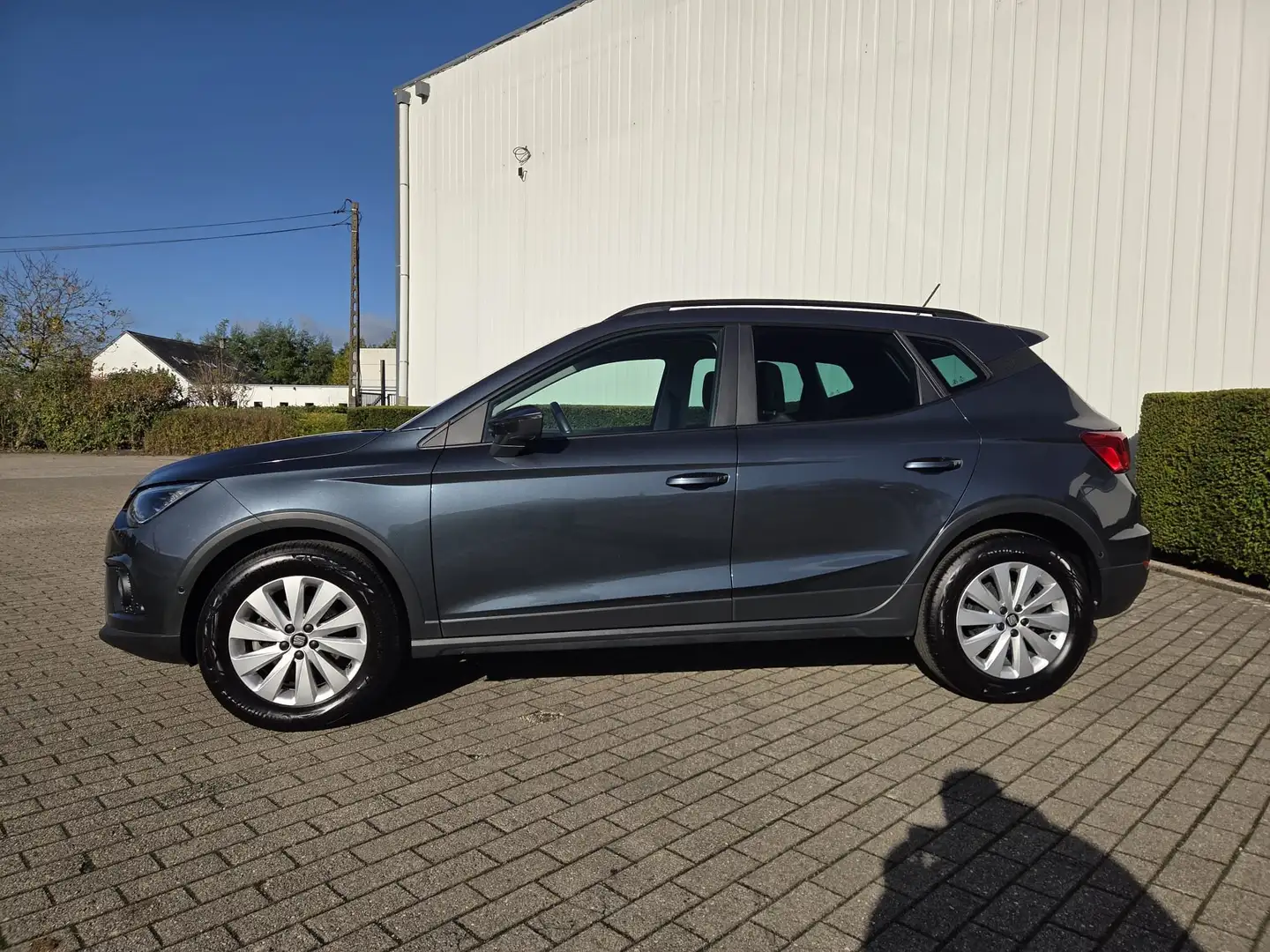 SEAT Arona Arona 1.0 TSI OPF Style Grijs - 2