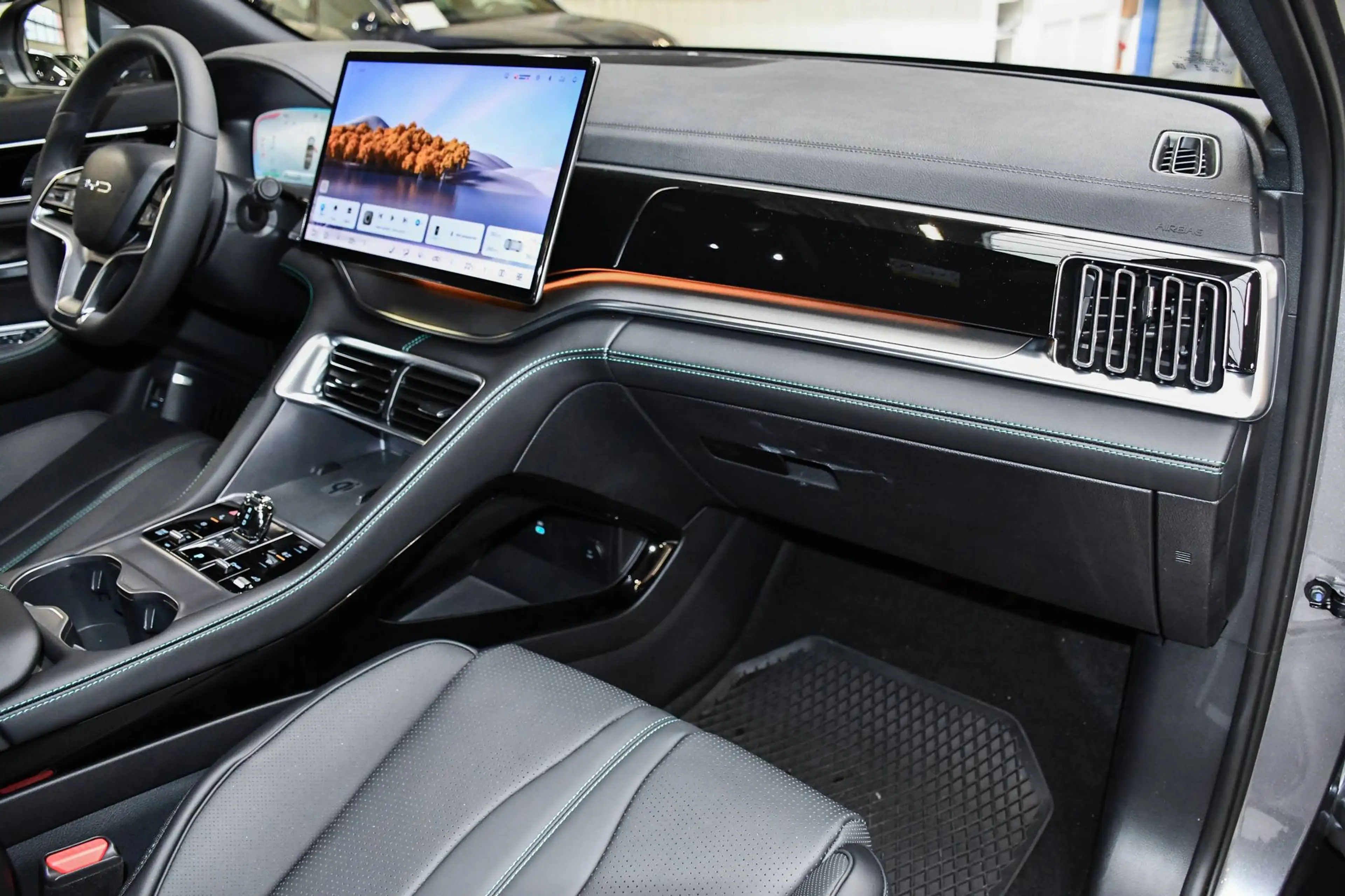 BYD Seal U DM-i Boost - NAVIGATIE / PANORAMISCH / SMARTLINK / ACC / BLIS / CAMERA / PDC — photo 8