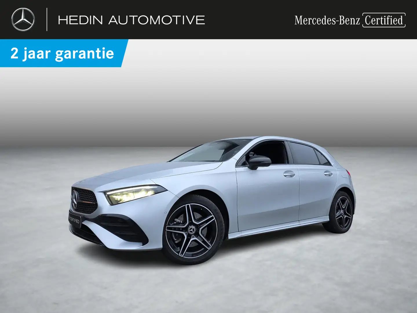 Mercedes-Benz A 250 e Hatchback AMG Line | Nightpack | Verwarmde Zetel Silber - 1