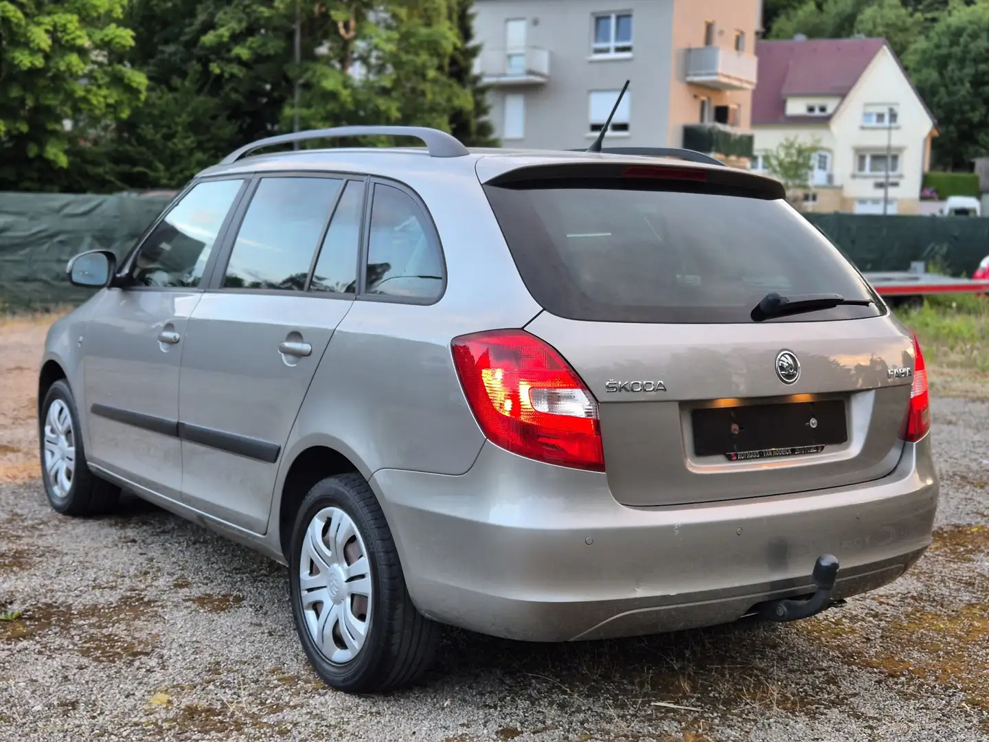 Skoda Fabia 1.6 TDI DPF Combi Fresh Beige - 2