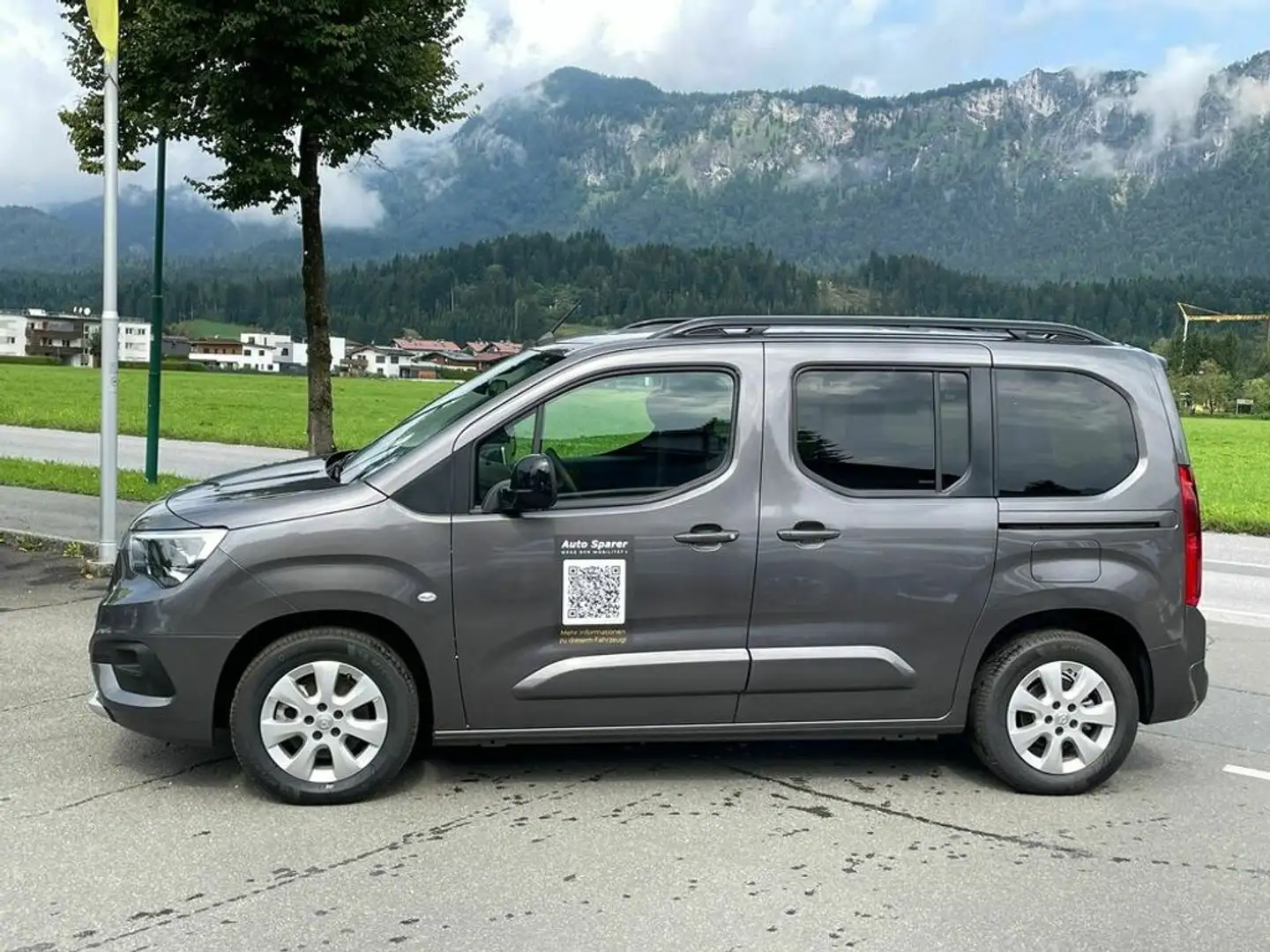 Opel Combo e-Life L 50 kWh Elegance Grau - 2