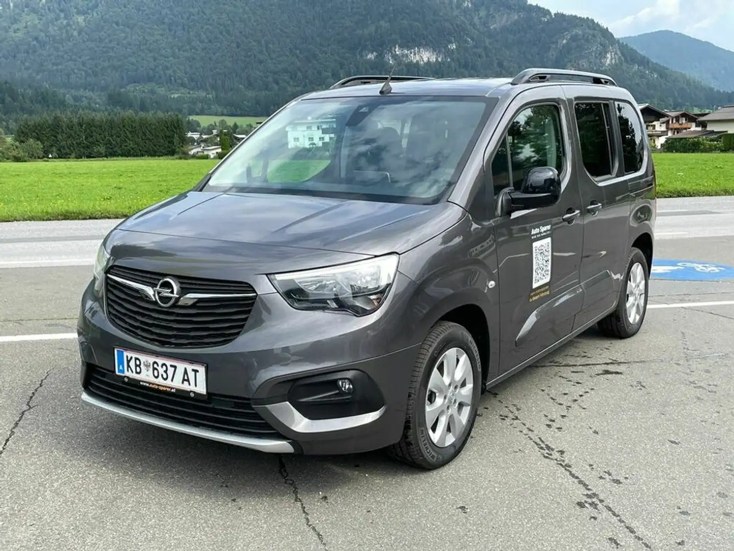 Opel Combo e-Life L 50 kWh Elegance Grau - 1
