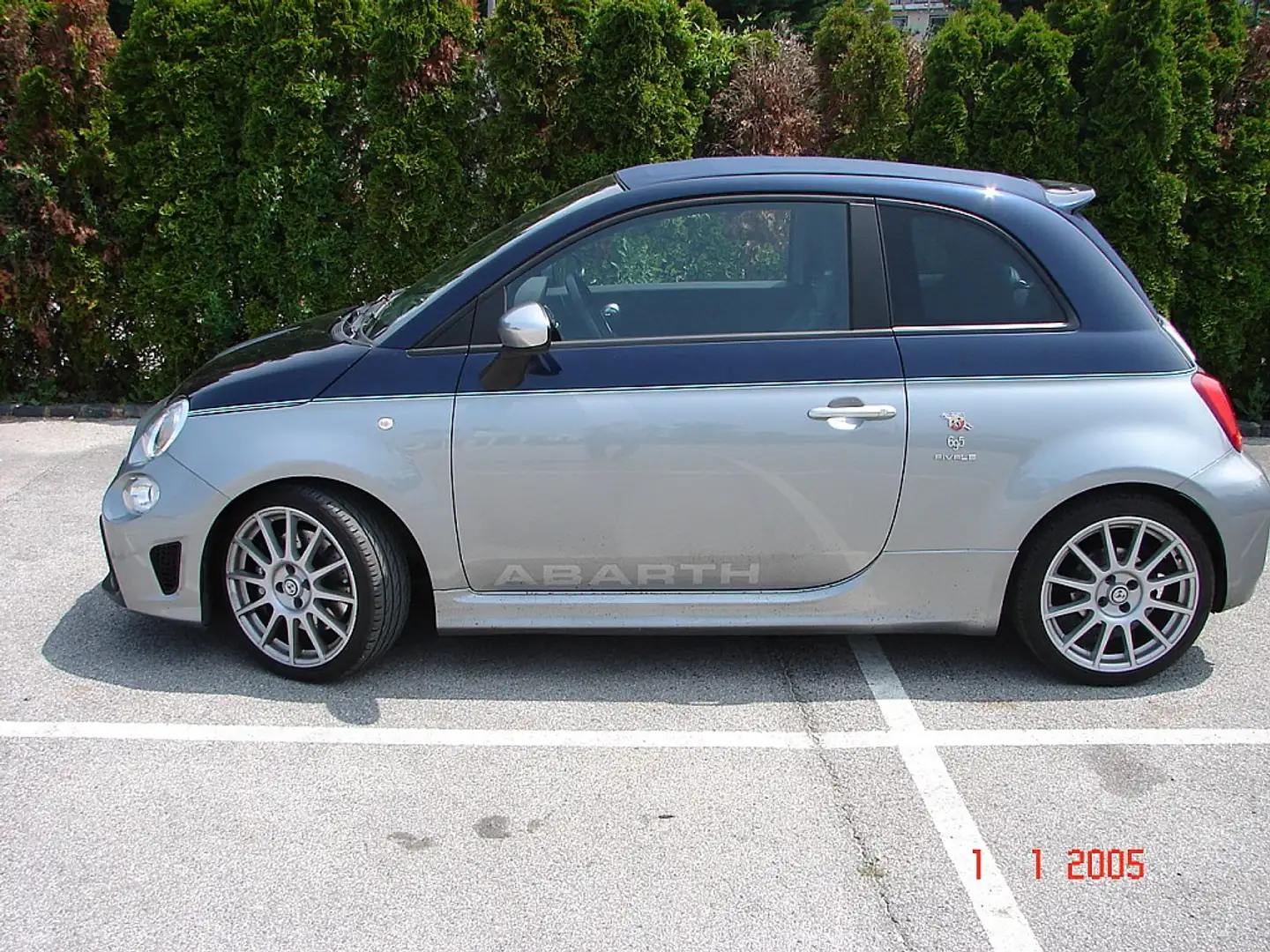 Abarth 695C RIVALE CABRIO Plateado - 2