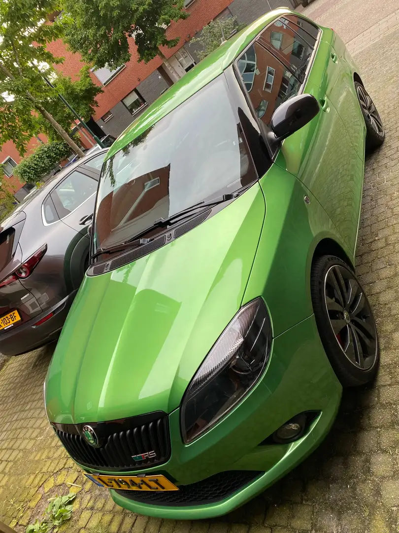 Skoda Fabia Fabia 1.4 TSI RS Groen - 1
